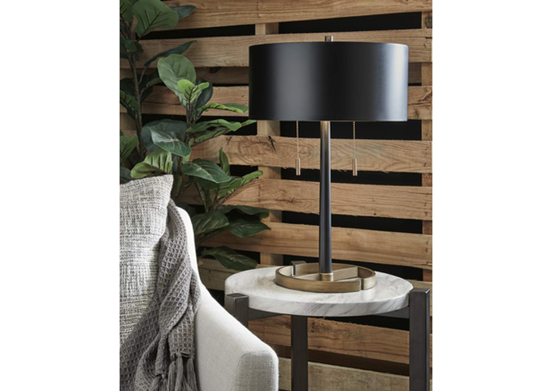 Amadell Table Lamp image 5