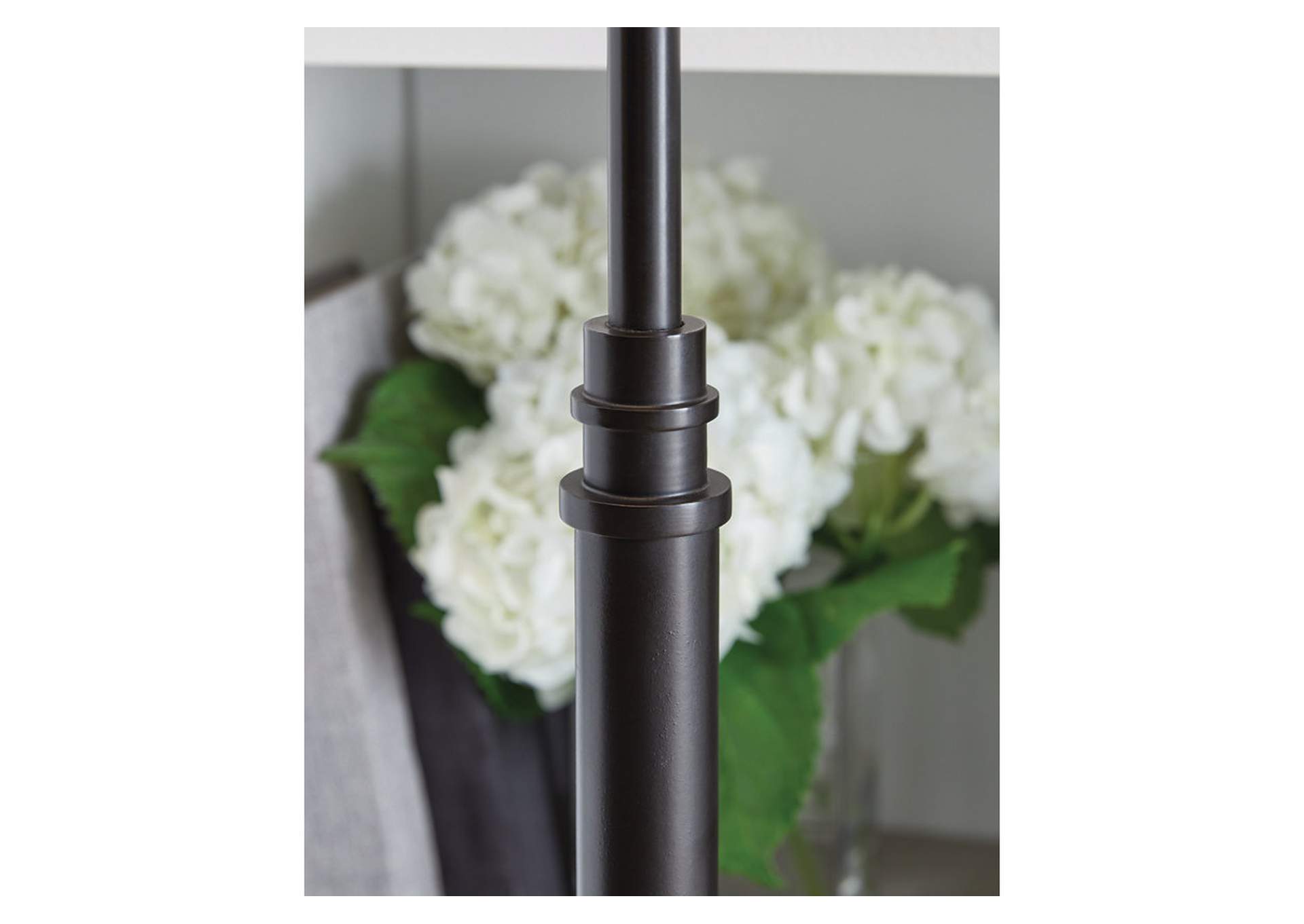 Wimner Table Lamp image 3