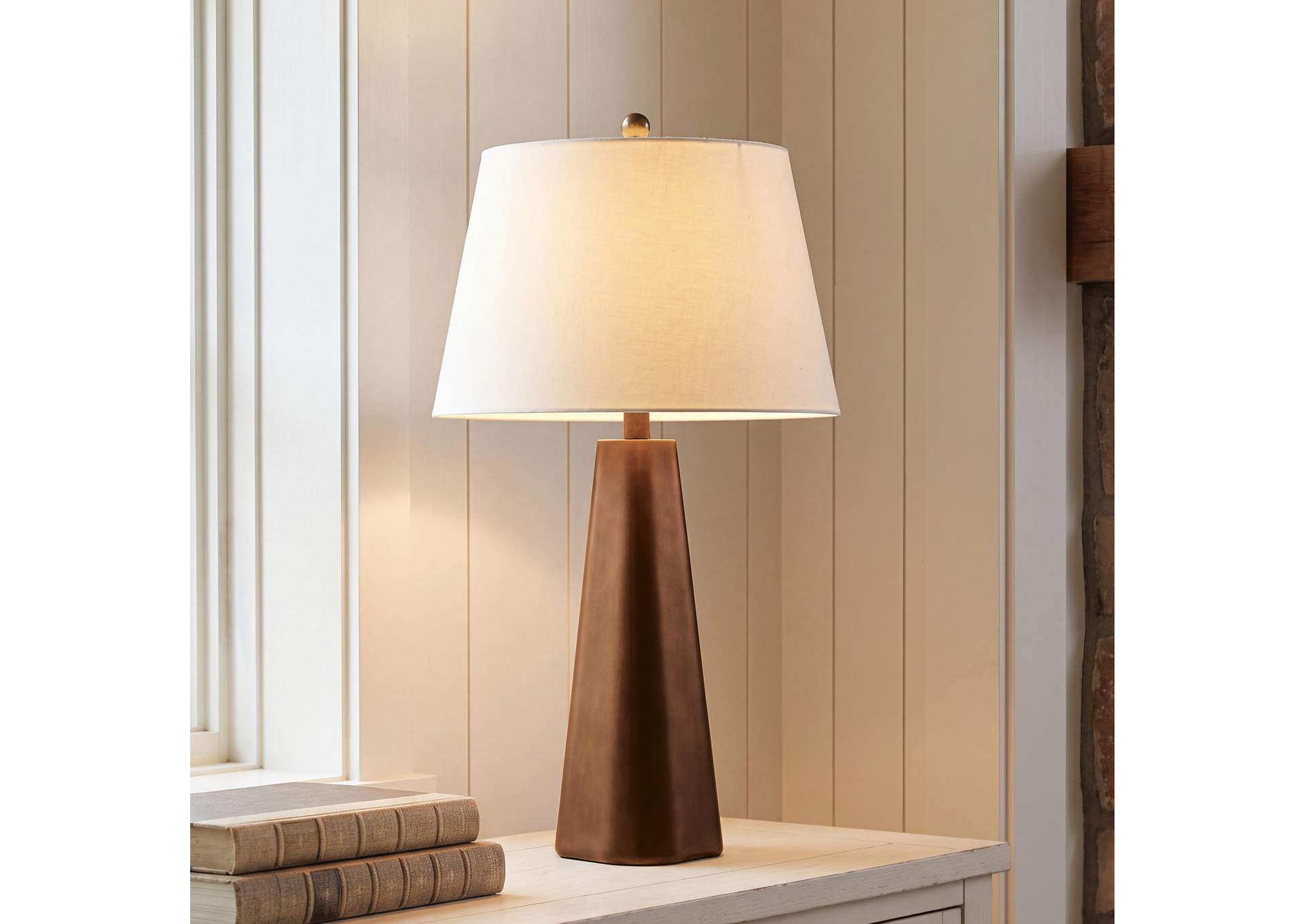 Jendale Table Lamp image 3