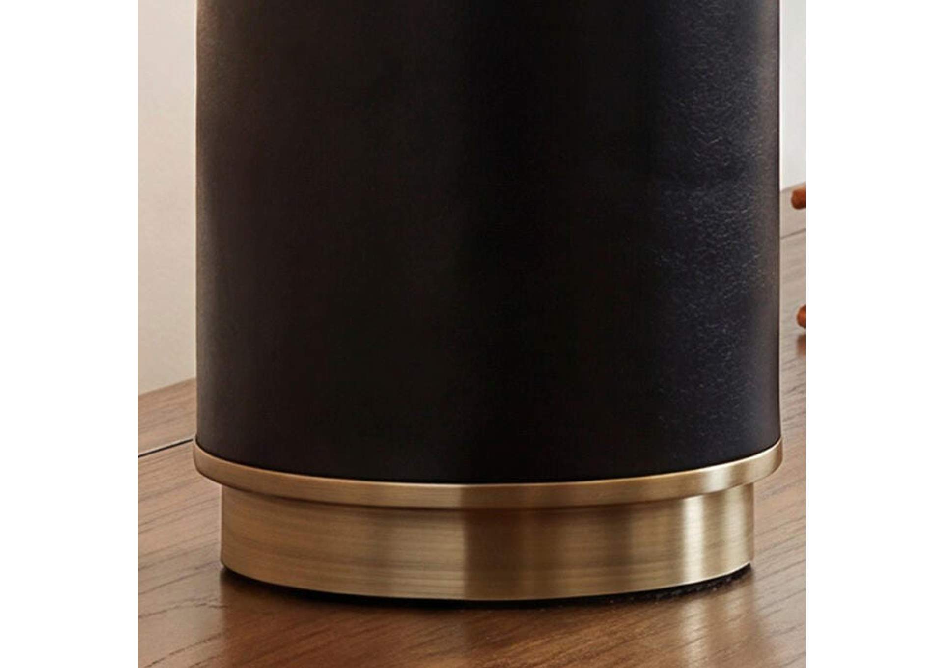Lemland Table Lamp image 5