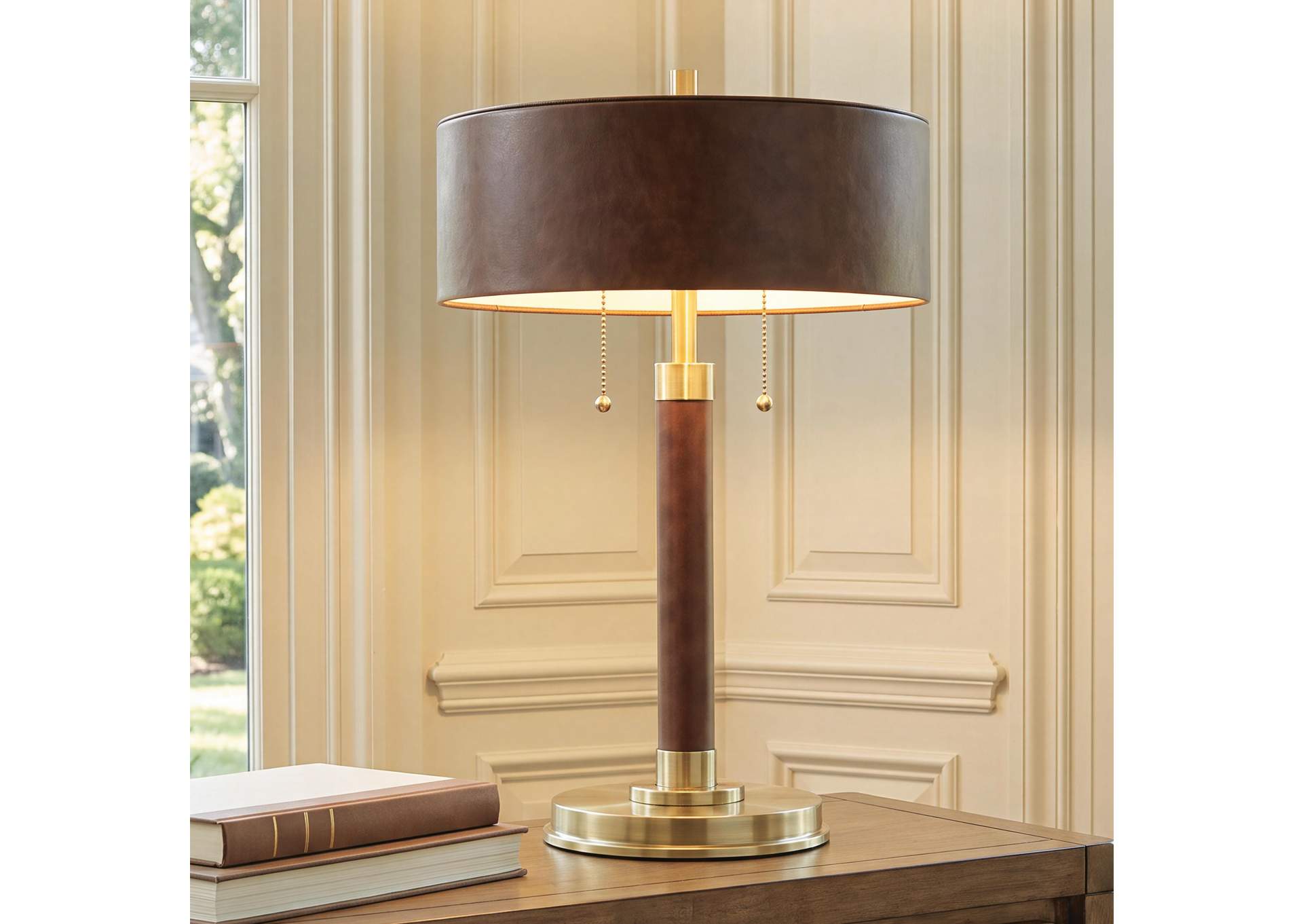 Arcmond Table Lamp image 3