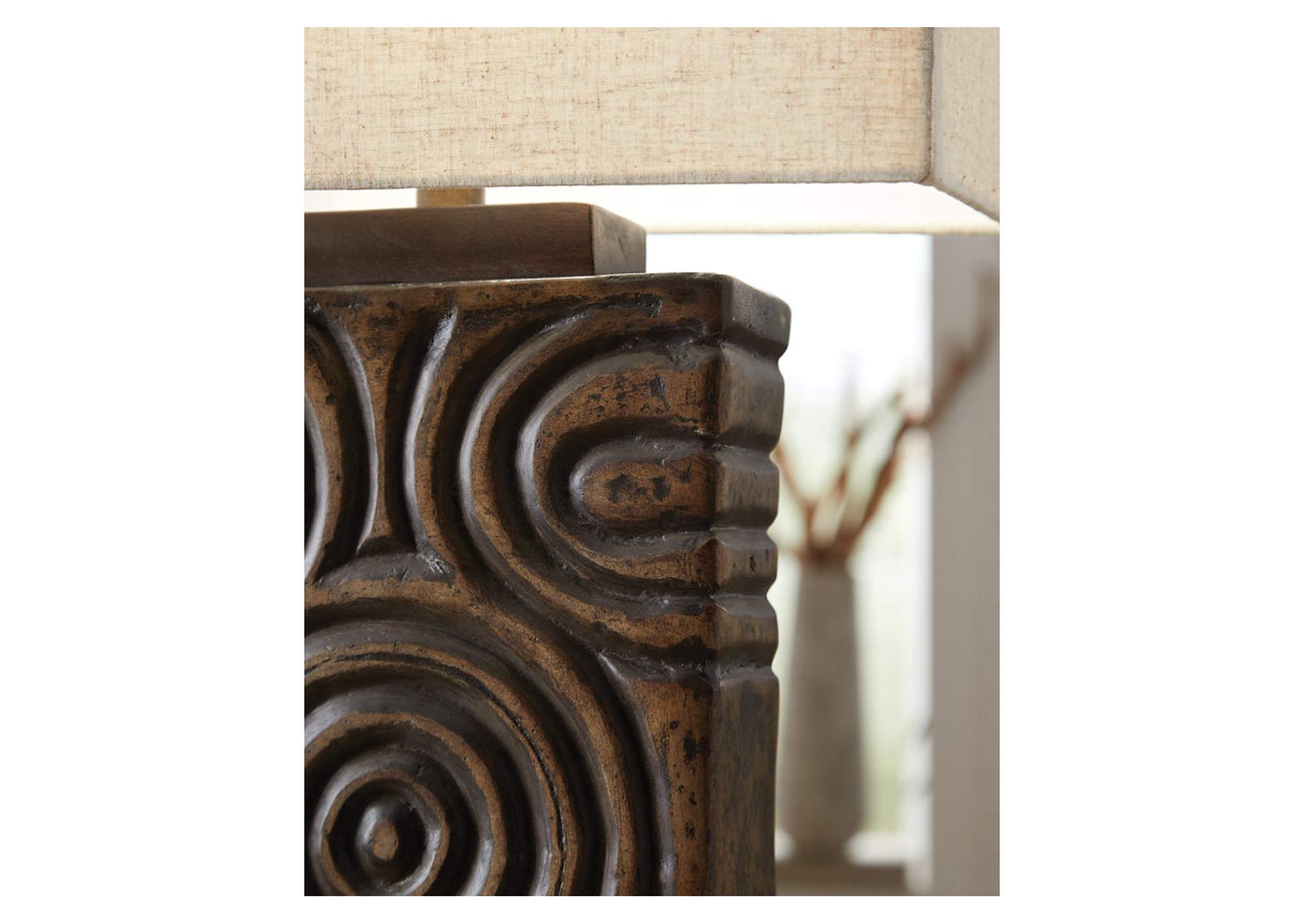 Heathbury Table Lamp image 3