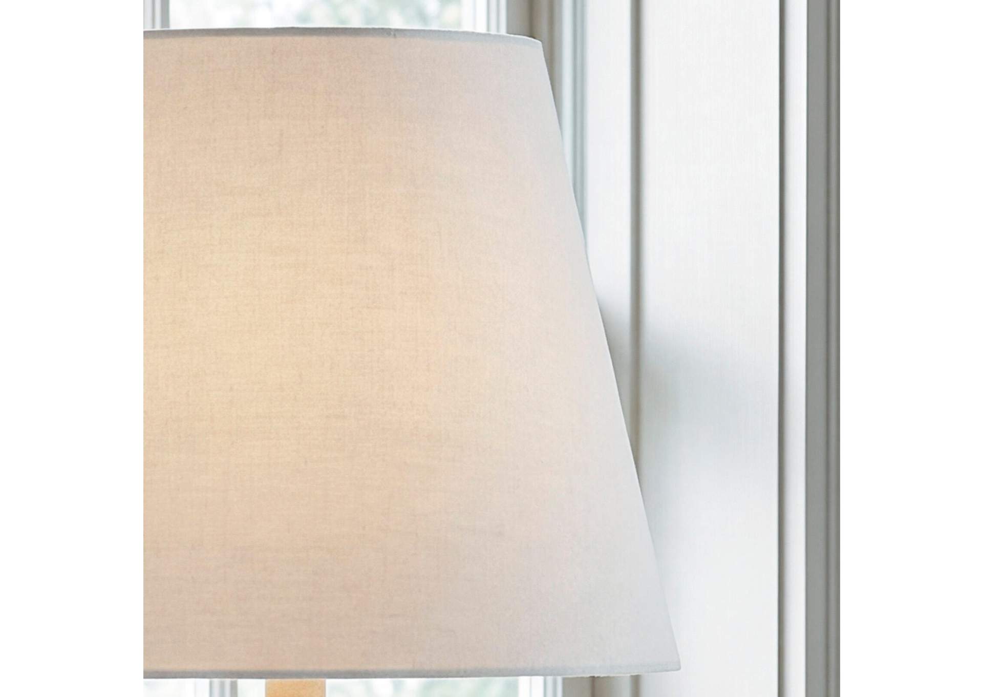 Bronnerdale Table Lamp image 4