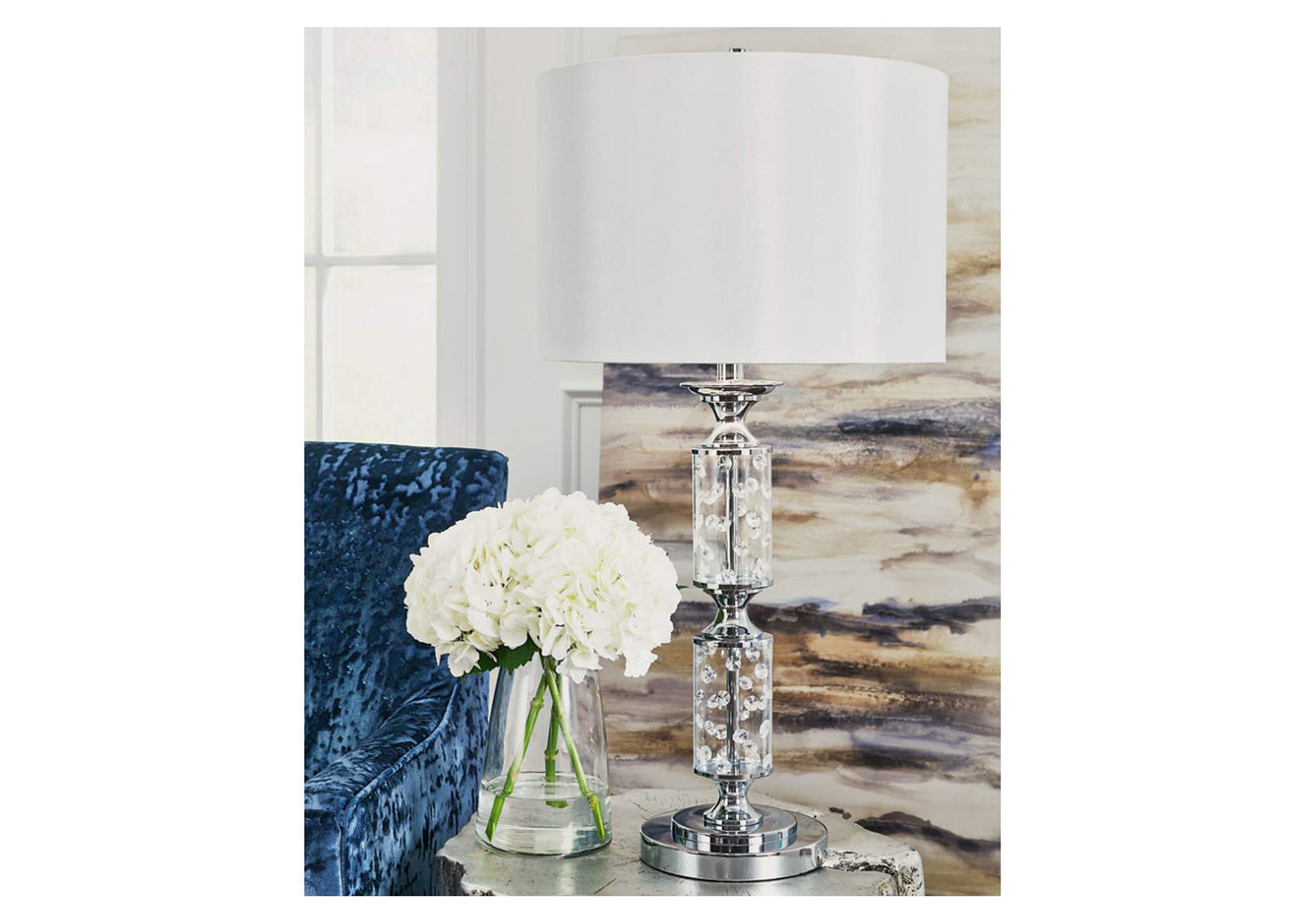 Laramae Table Lamp image 2
