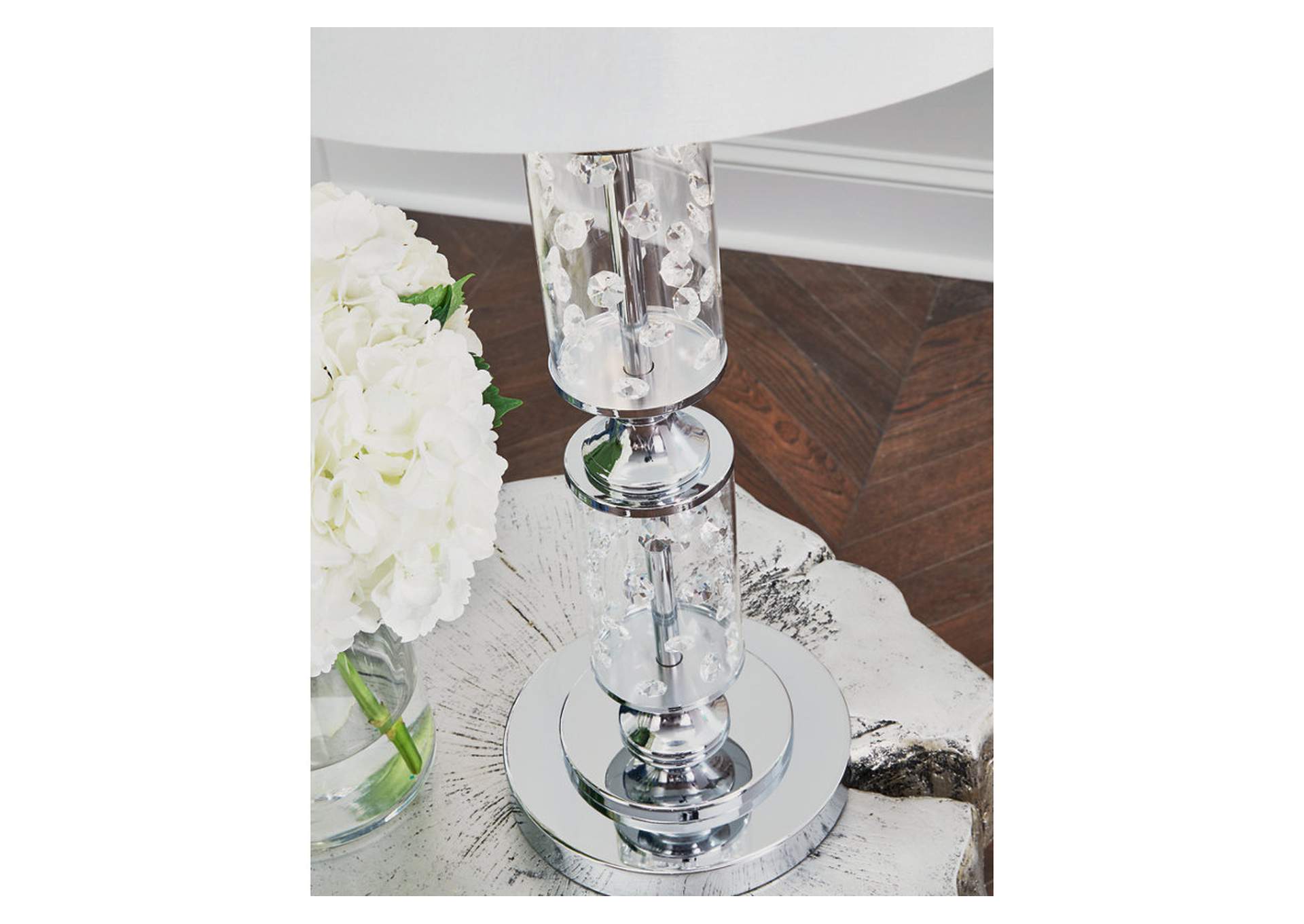 Laramae Table Lamp image 3