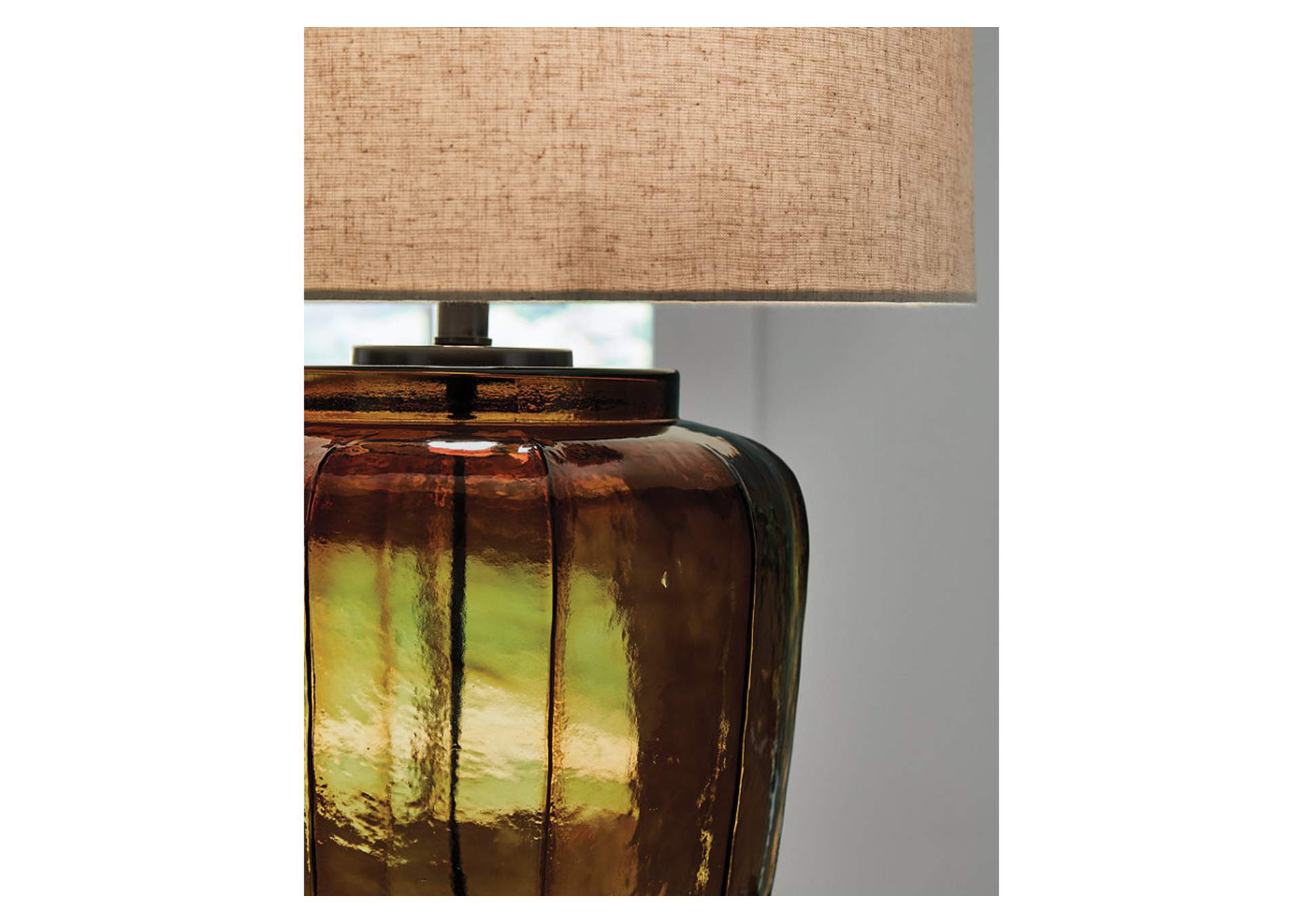 Bainmore Table Lamp image 3