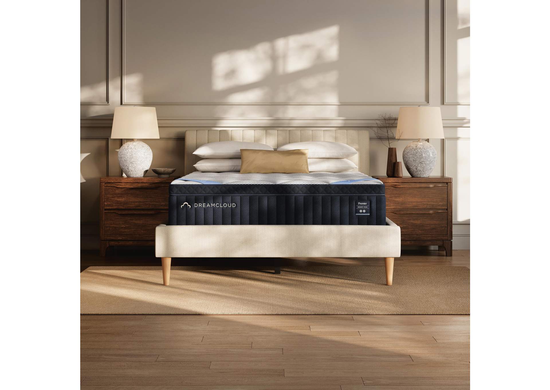 Dreamcloud Premier Memory Foam Queen Mattress image 8