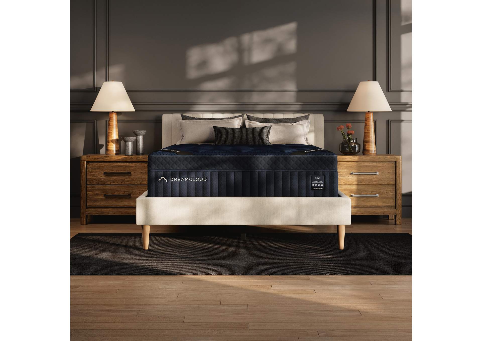 Dreamcloud Ultra Memory Foam Queen Mattress image 8