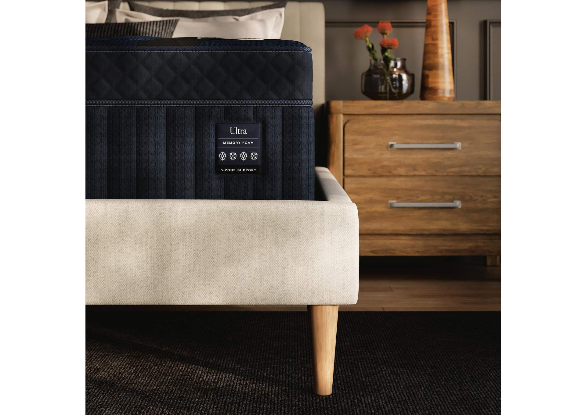 Dreamcloud Ultra Memory Foam Queen Mattress image 10