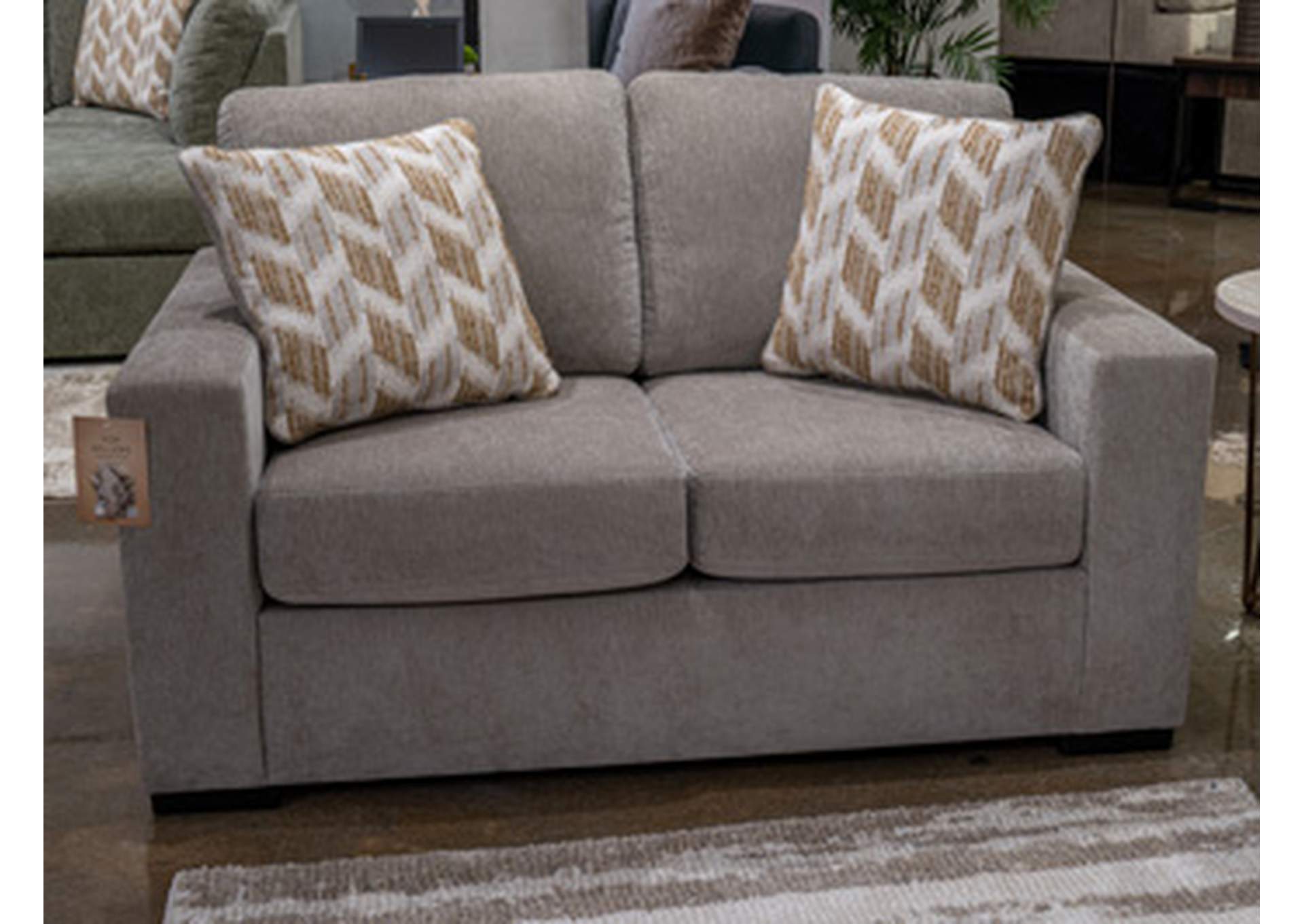 Bridgepoint Loveseat image 1