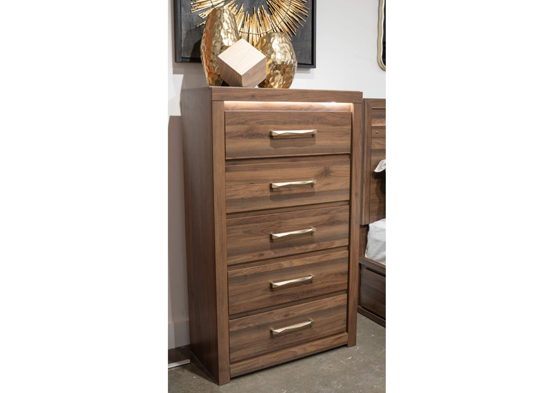 Janfyn Chest of Drawers image 1