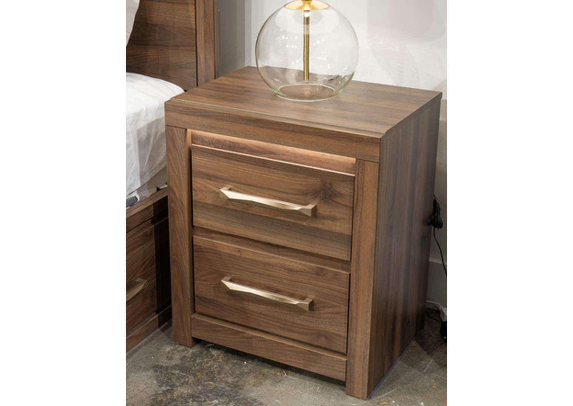 Janfyn Nightstand image 1