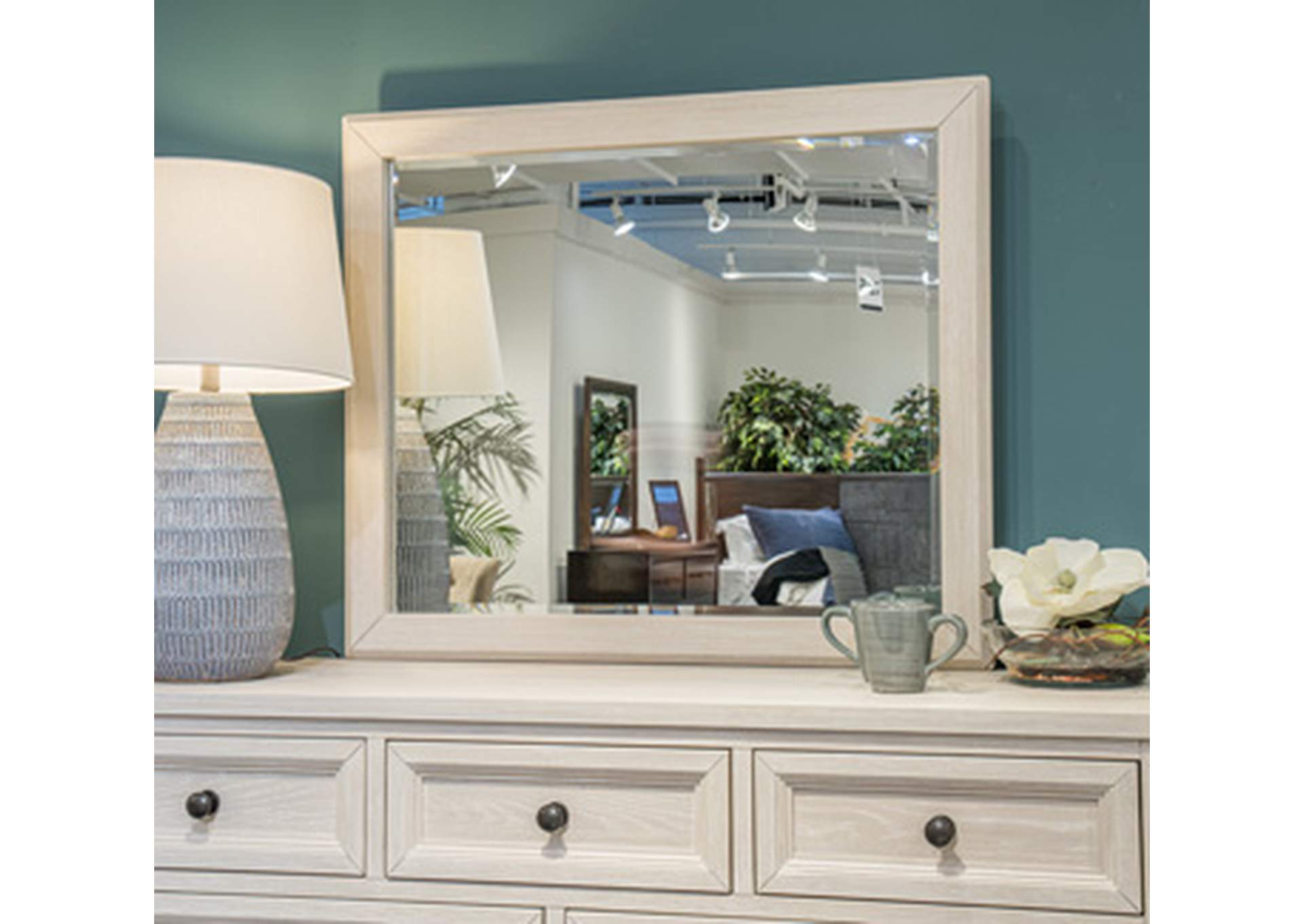 Darbonton Dresser and Mirror image 1