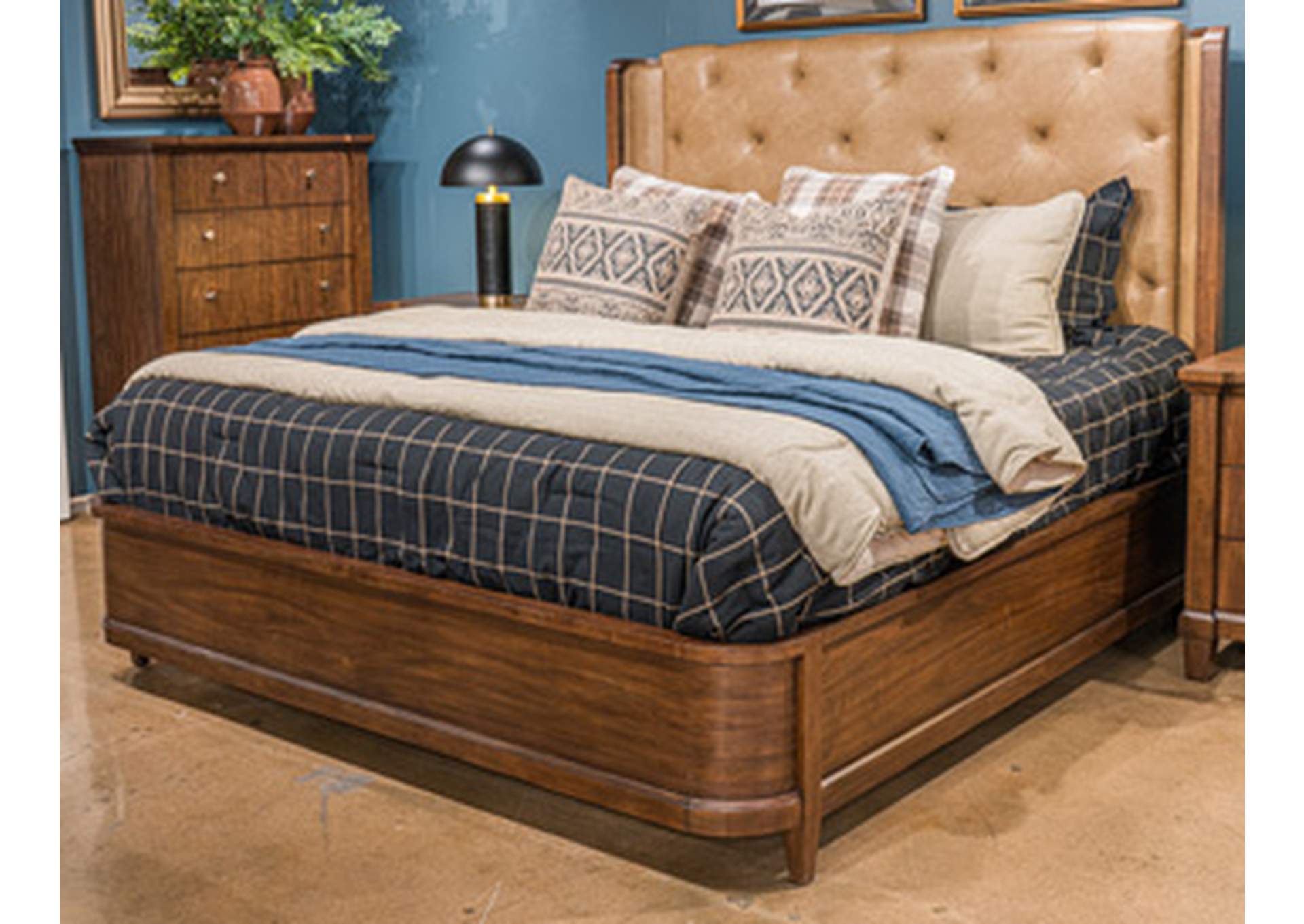 Rustic Plains Queen Upholstered Panel Bed image 1