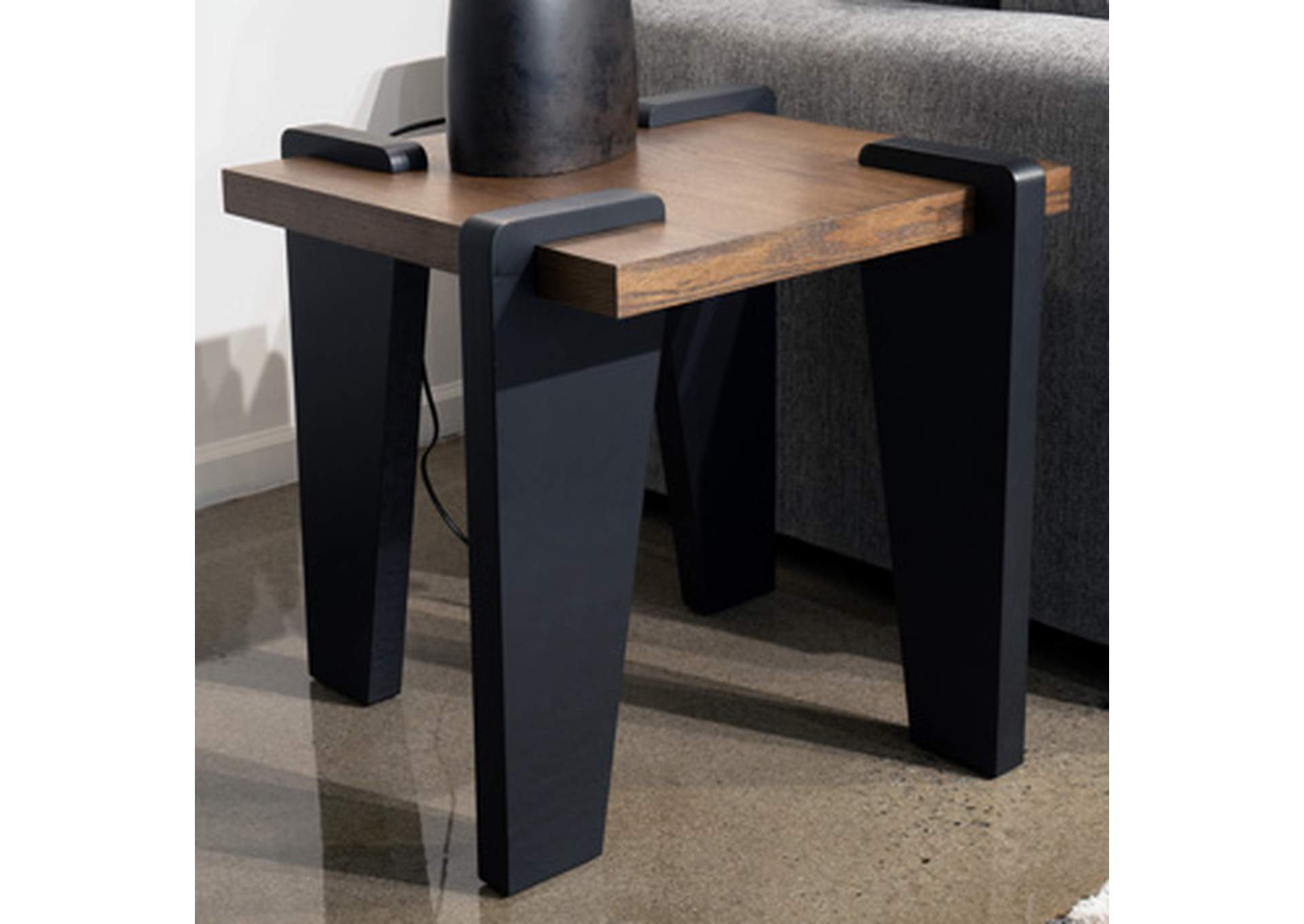Weathermore End Table image 1