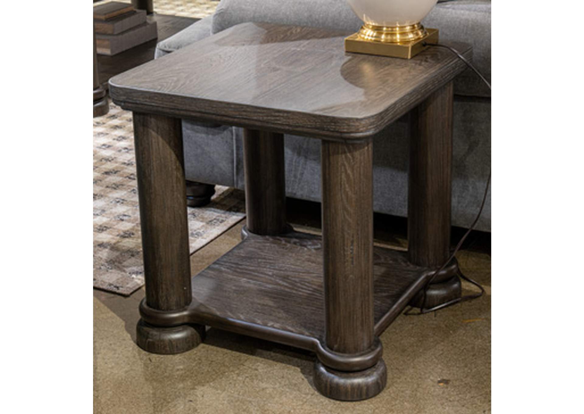 Bannette End Table image 1