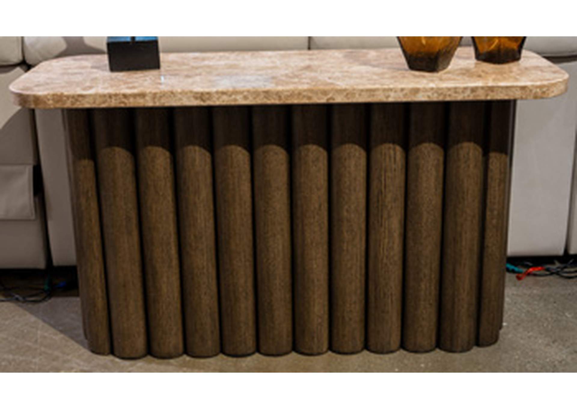 Darimore Sofa Table image 1