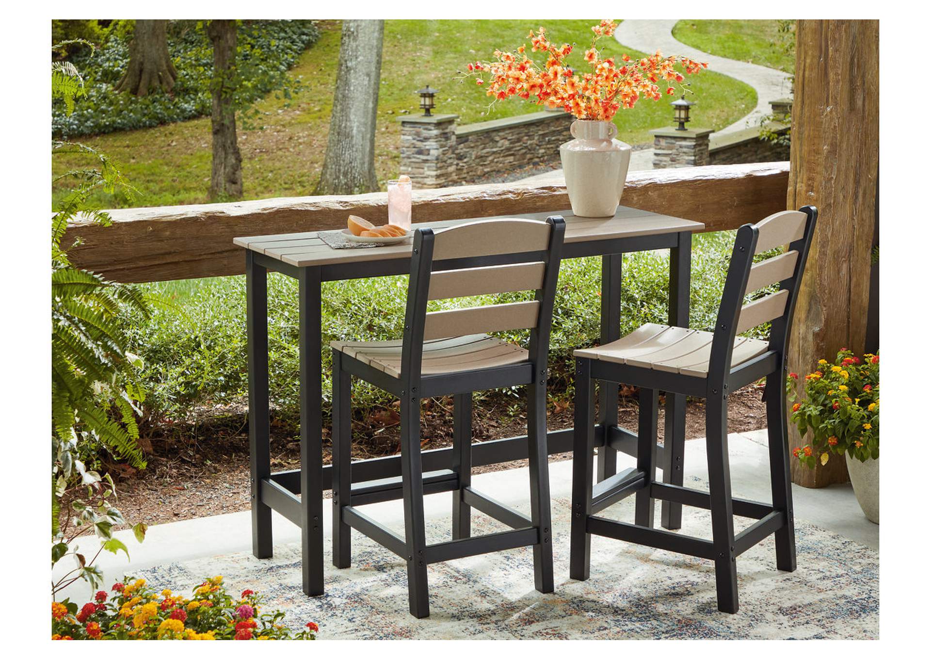 Shoreline Beach Outdoor Counter Table and 2 Barstools image 2