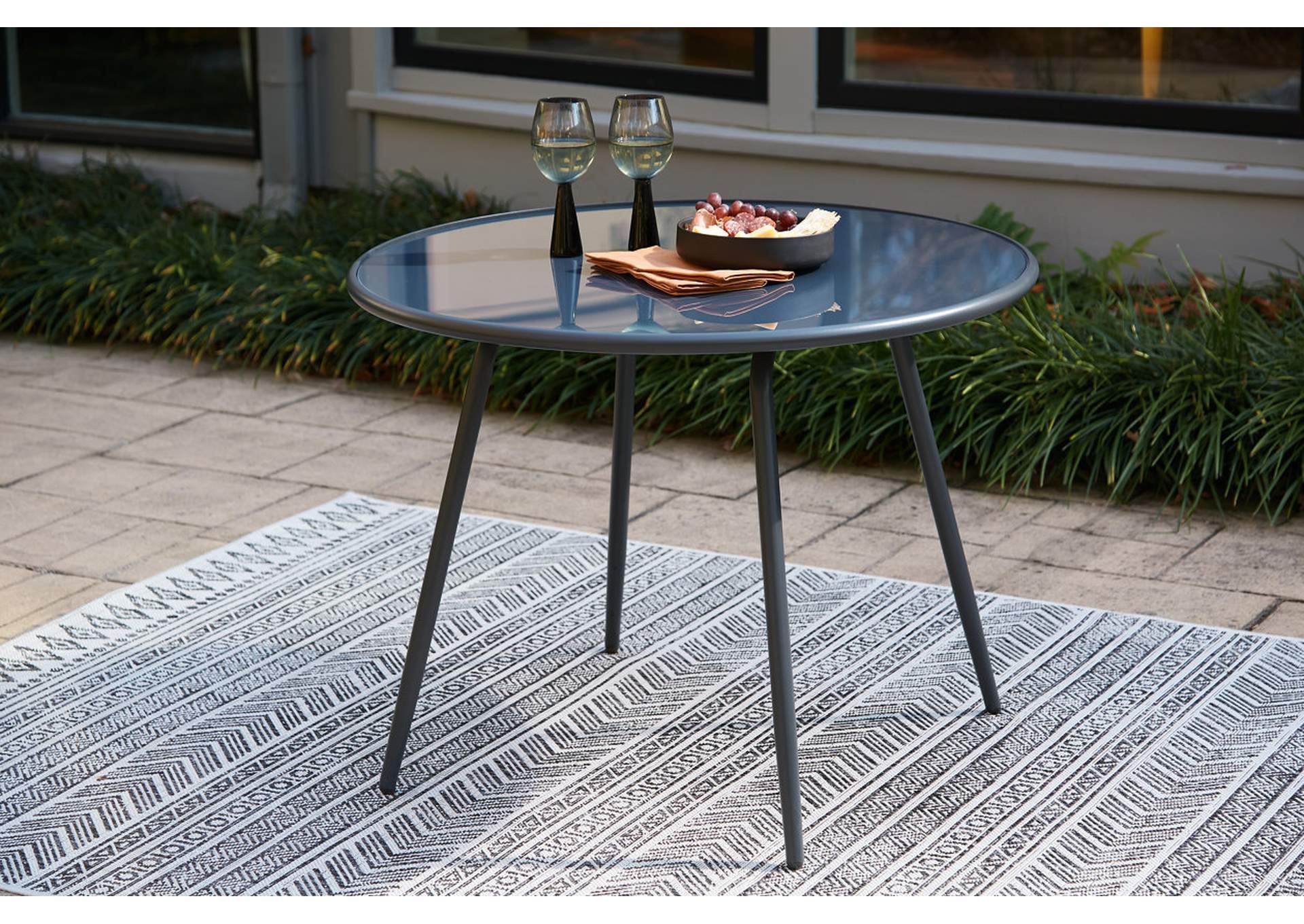 Palm Bliss Outdoor Dining Table image 2