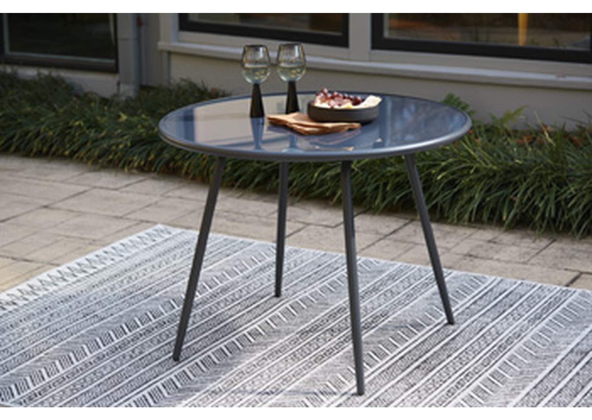 Palm Bliss Outdoor Dining Table image 9
