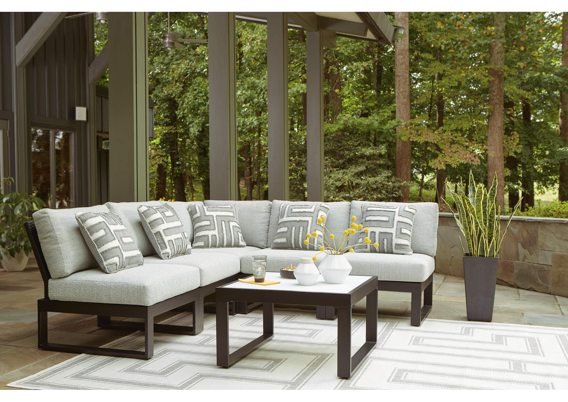 Beachloft 6-Piece Outdoor Sectional image 10