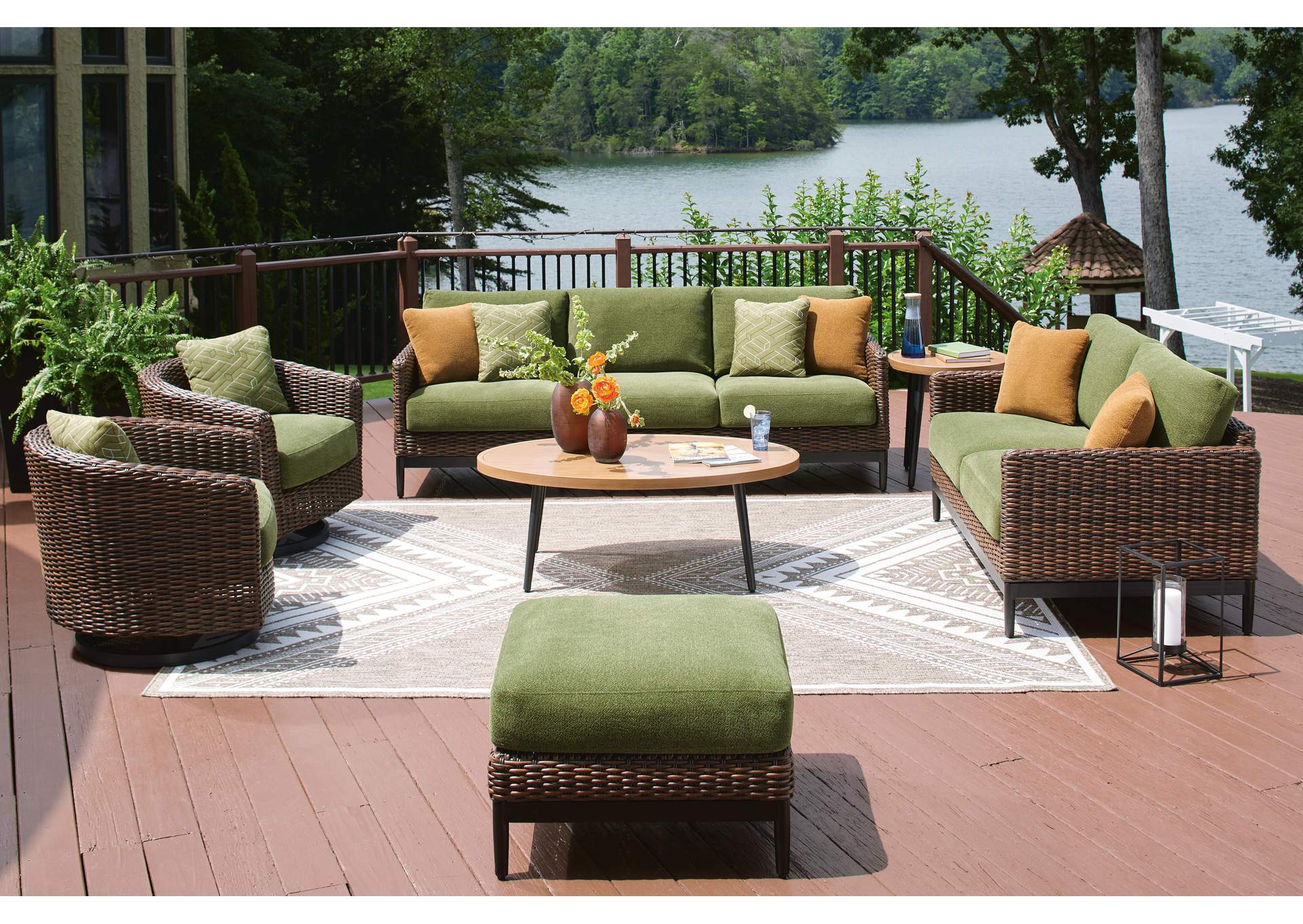 Horizon Hall Outdoor Ottoman with Cushion image 11