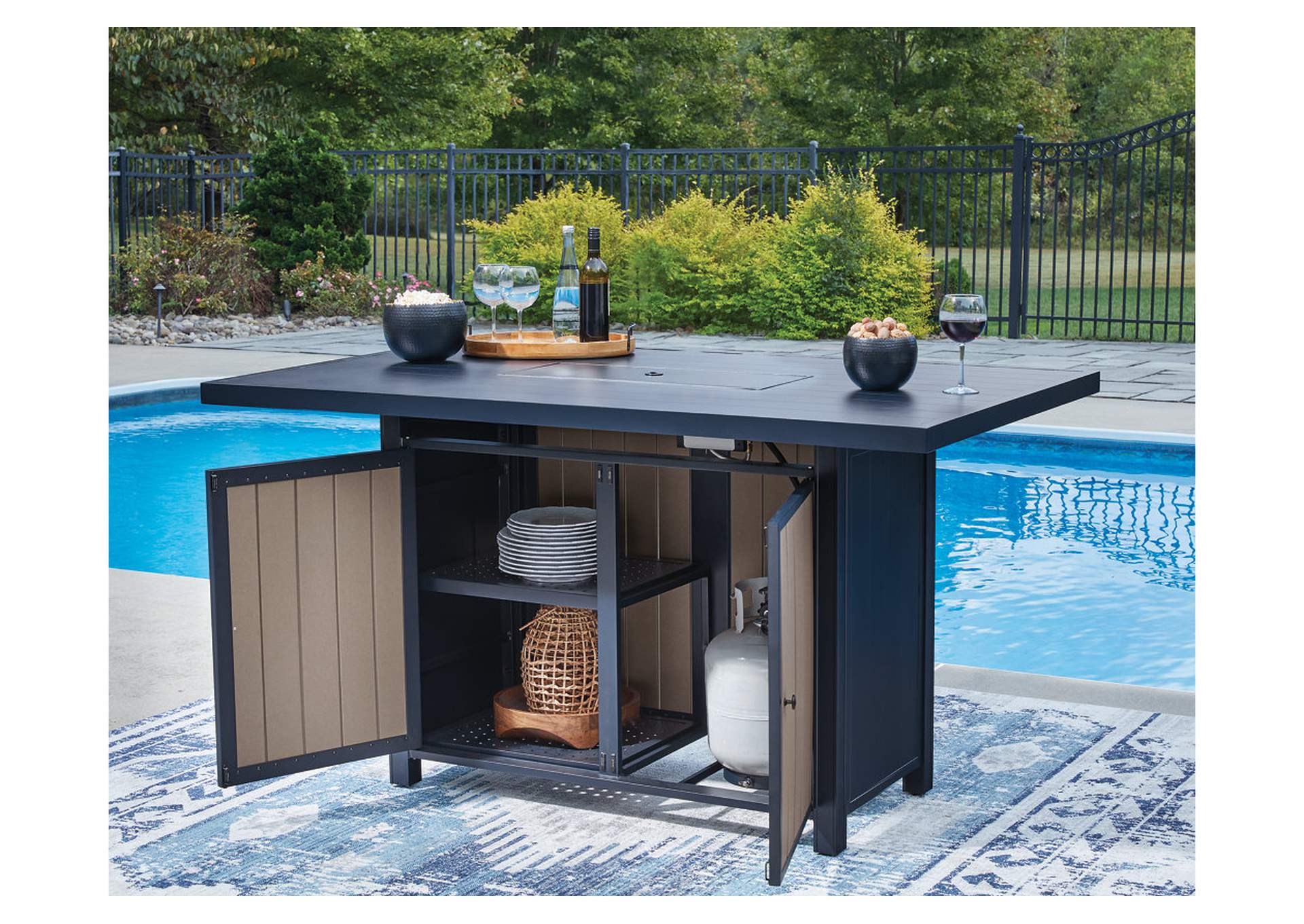 East Beach Outdoor Bar Table with Fire Pit image 7