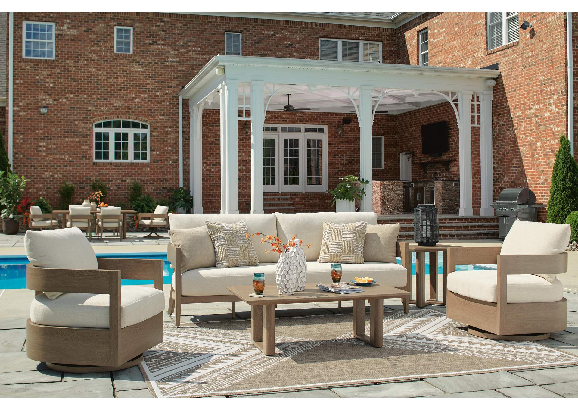 Serene Bay Outdoor Coffee Table image 7