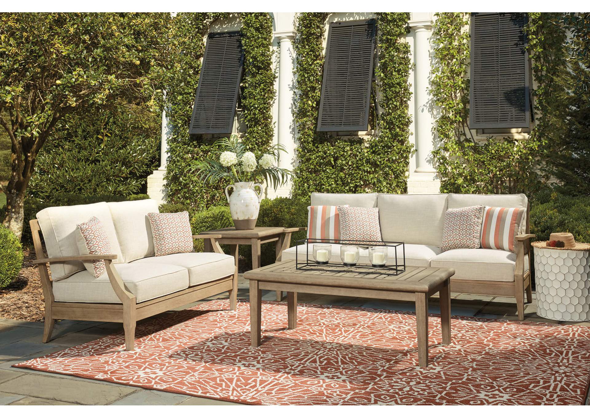 Clare View Loveseat with Cushion image 10