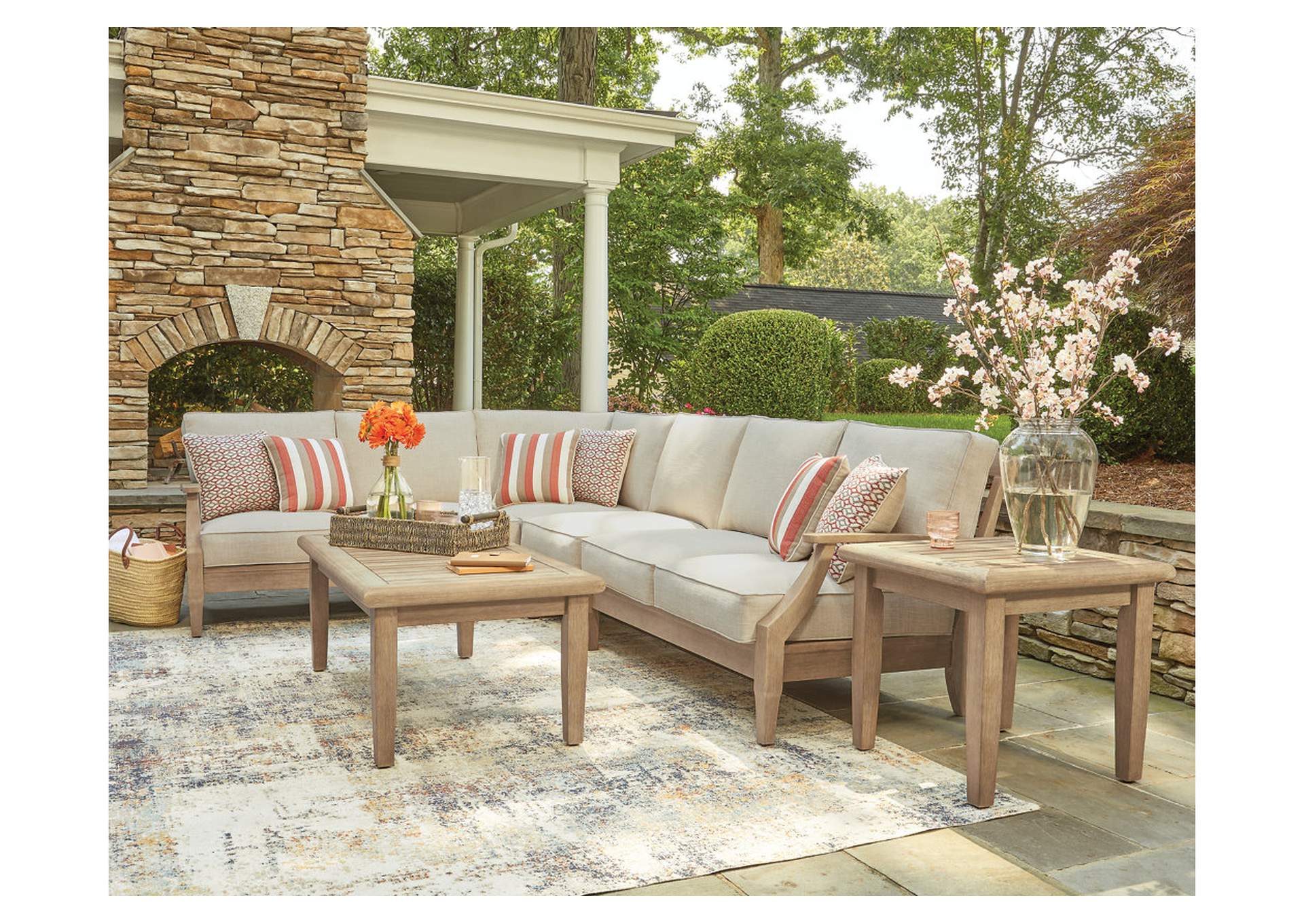 Clare View 4-Piece Outdoor Sectional image 5