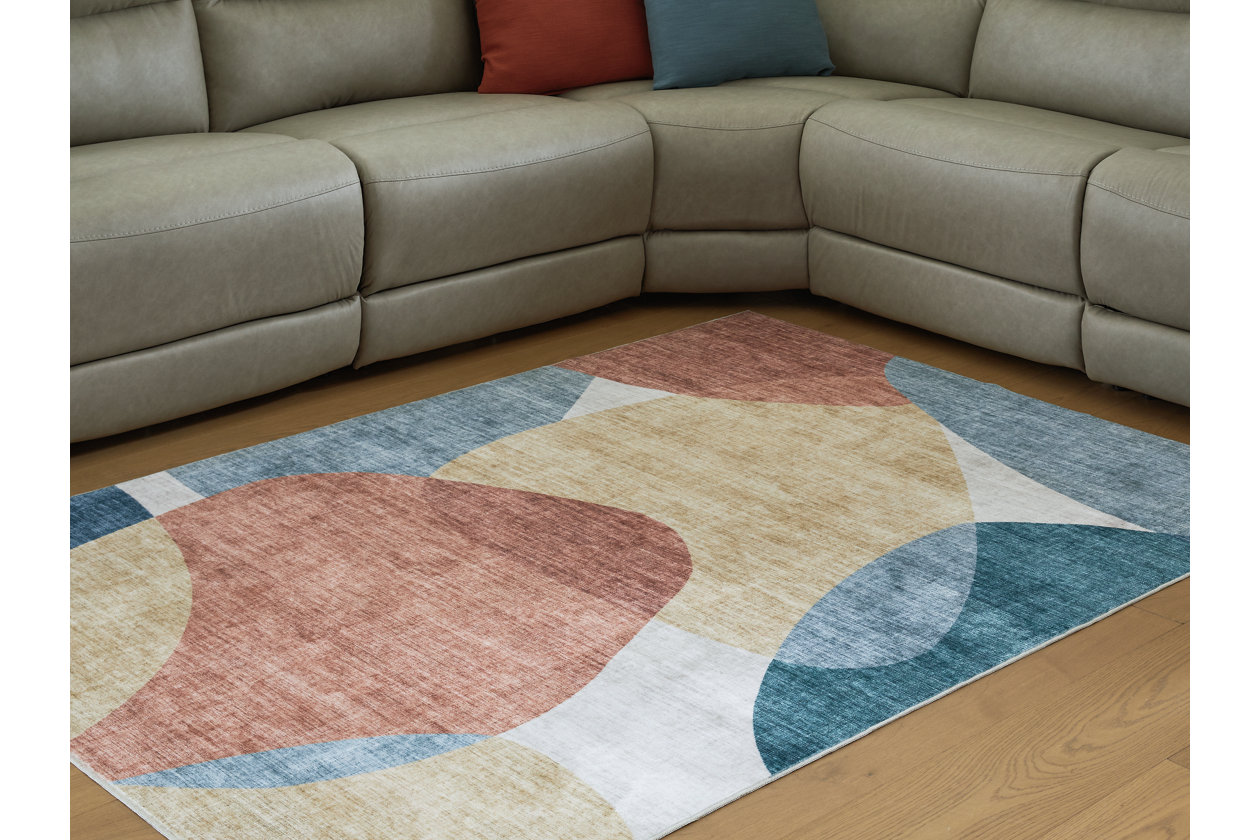 Chanleigh Washable Medium Rug