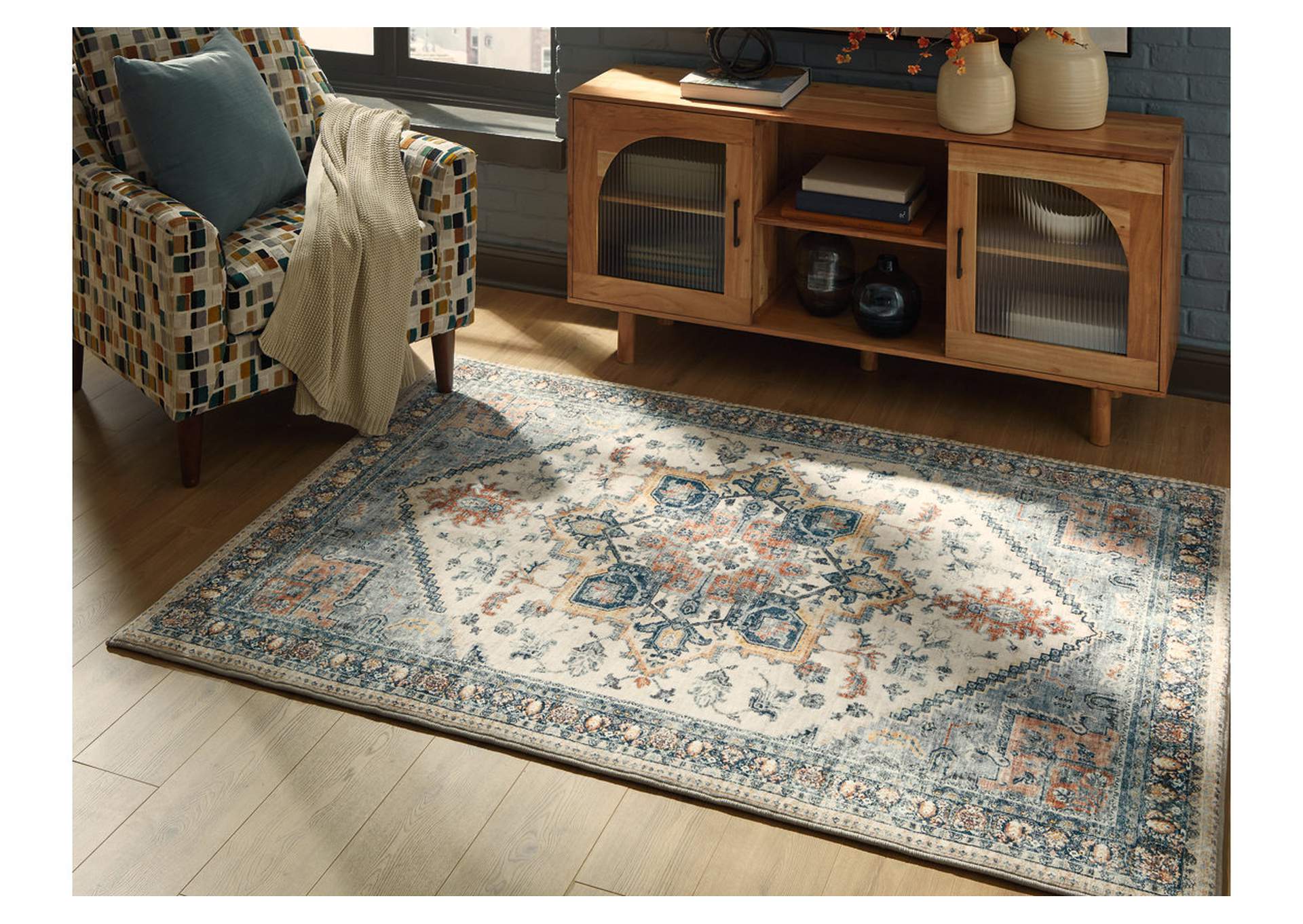 Wallney 5' x 7' Area Rug image 2