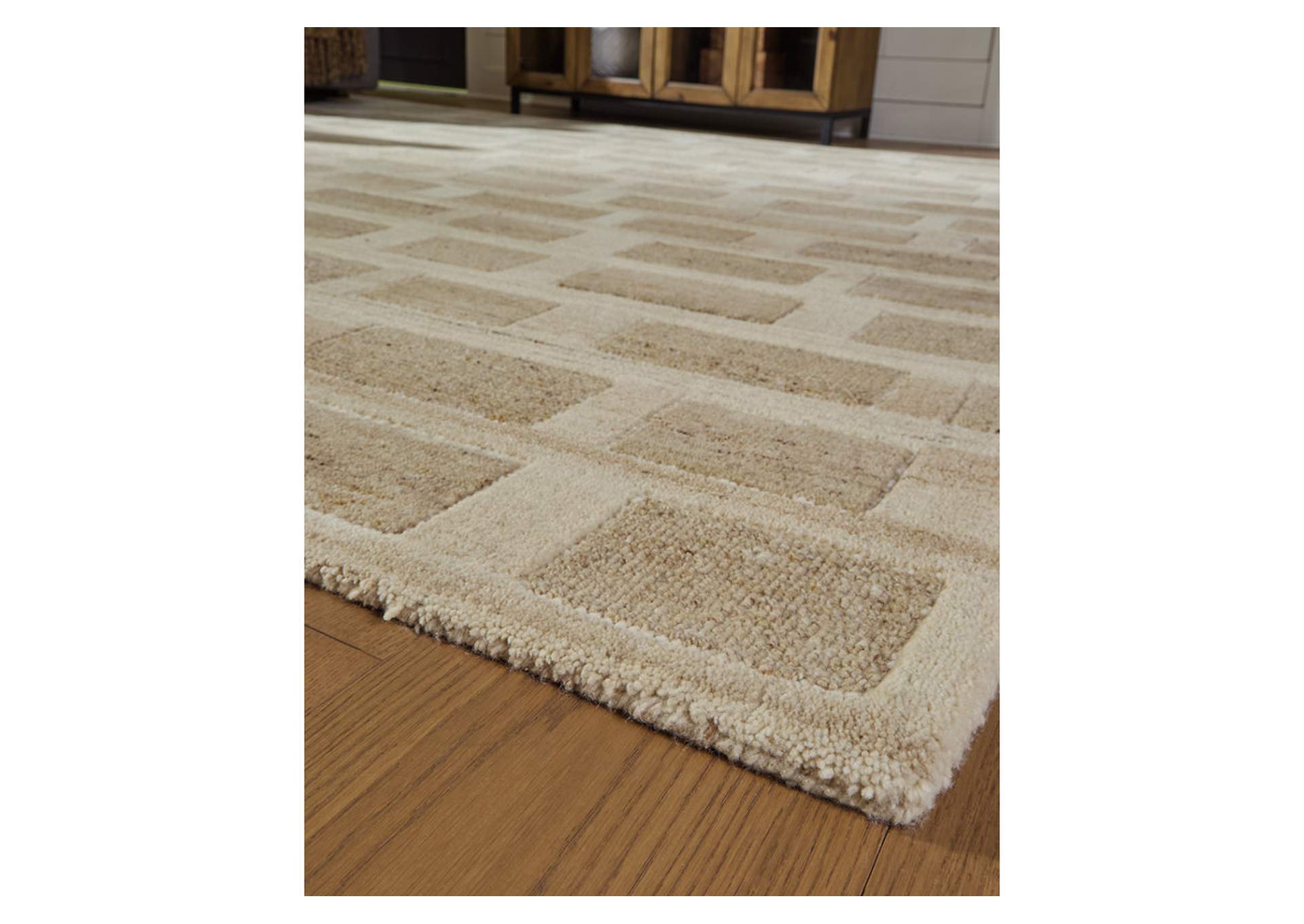 Lisgrove 5' x 7' Area Rug image 3