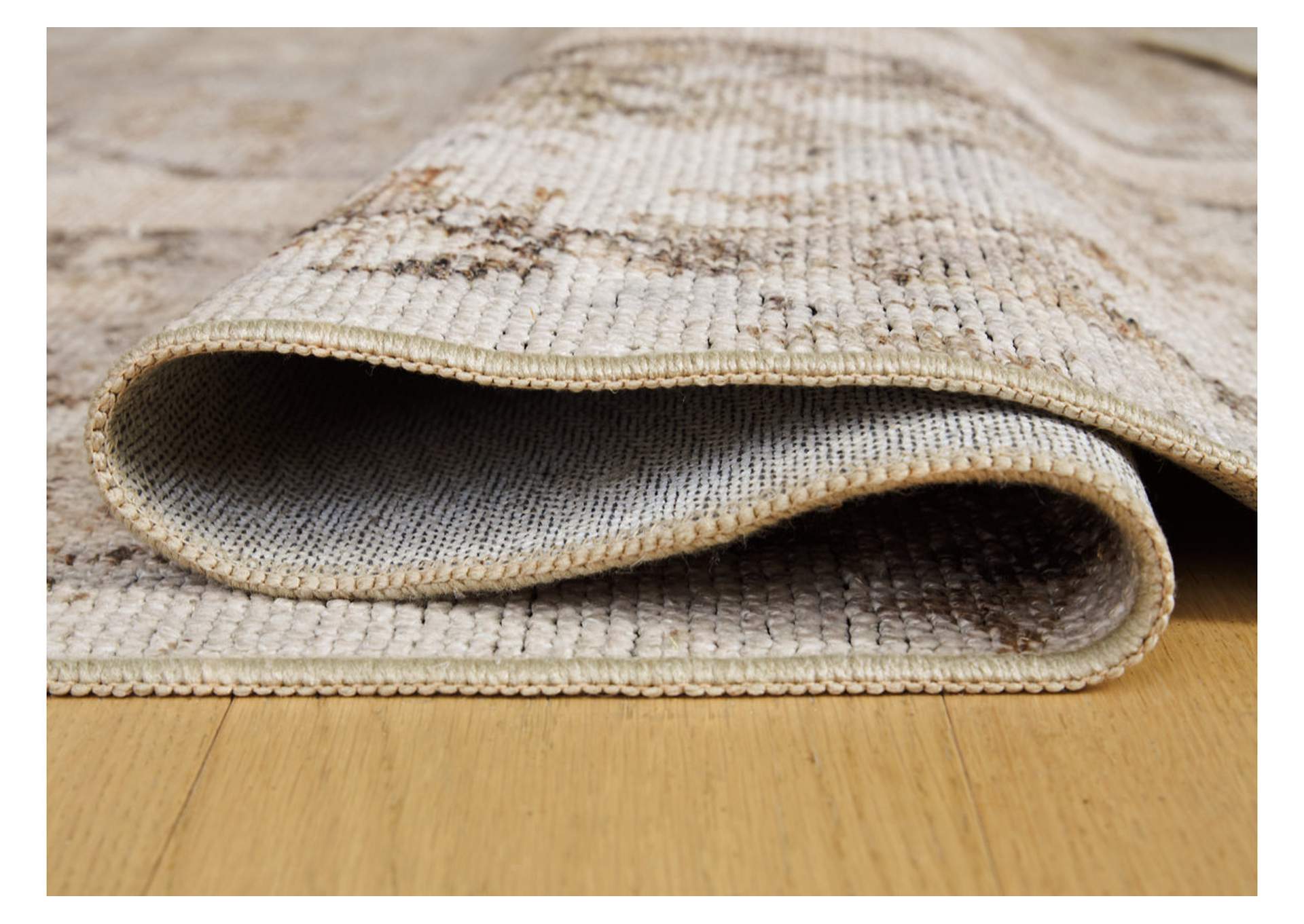 Livdon Washable Large Rug image 4