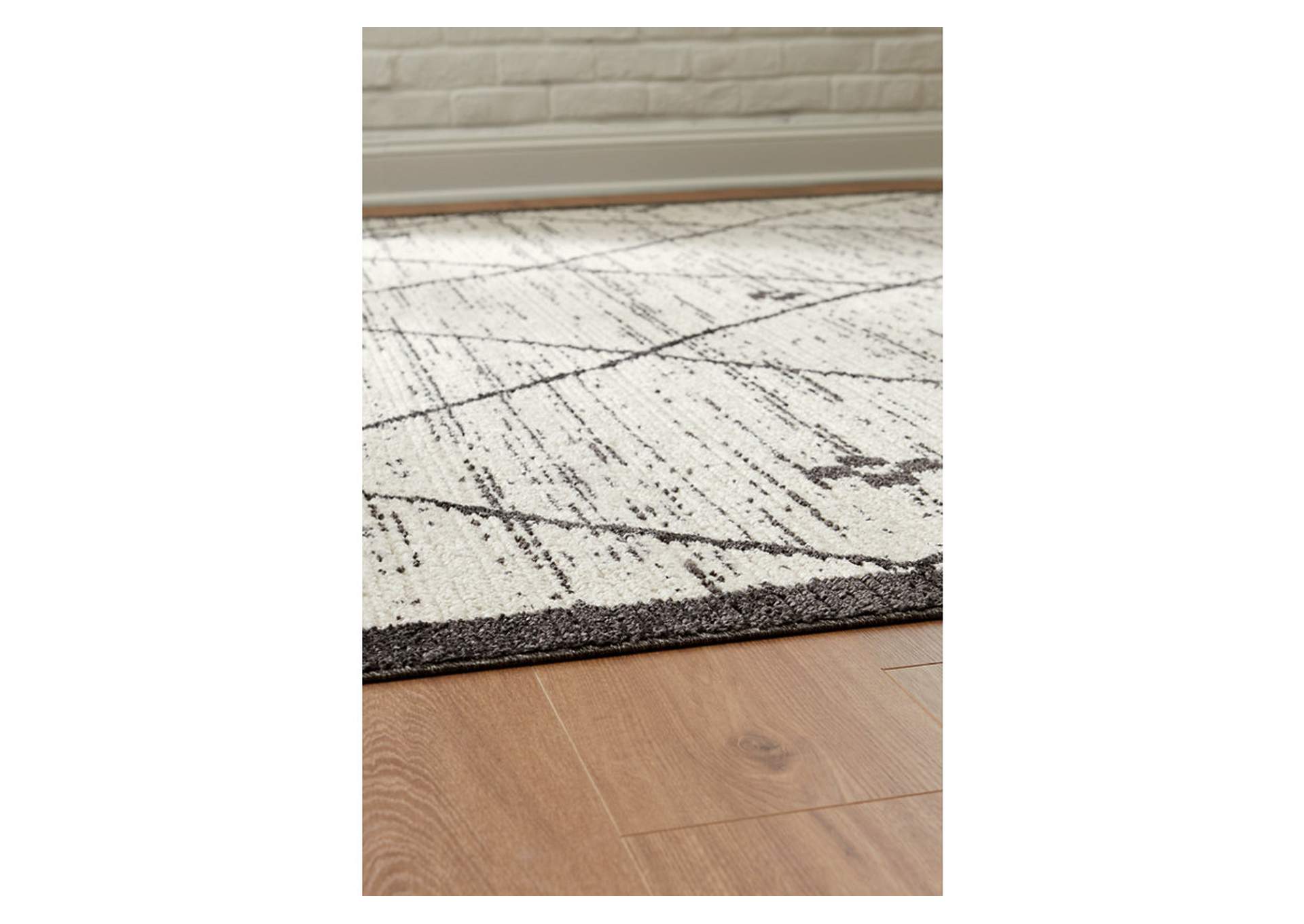 Fenriston Medium Rug image 3