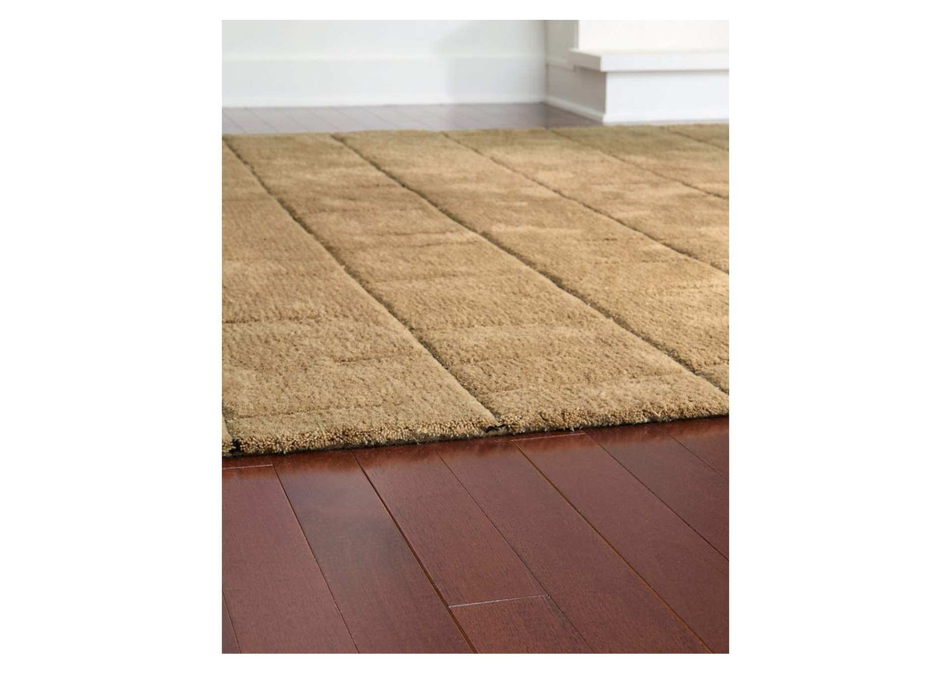 Luzmont Large Rug image 3