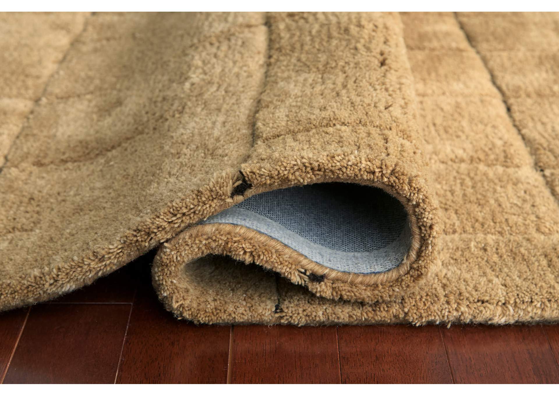 Luzmont Large Rug image 4