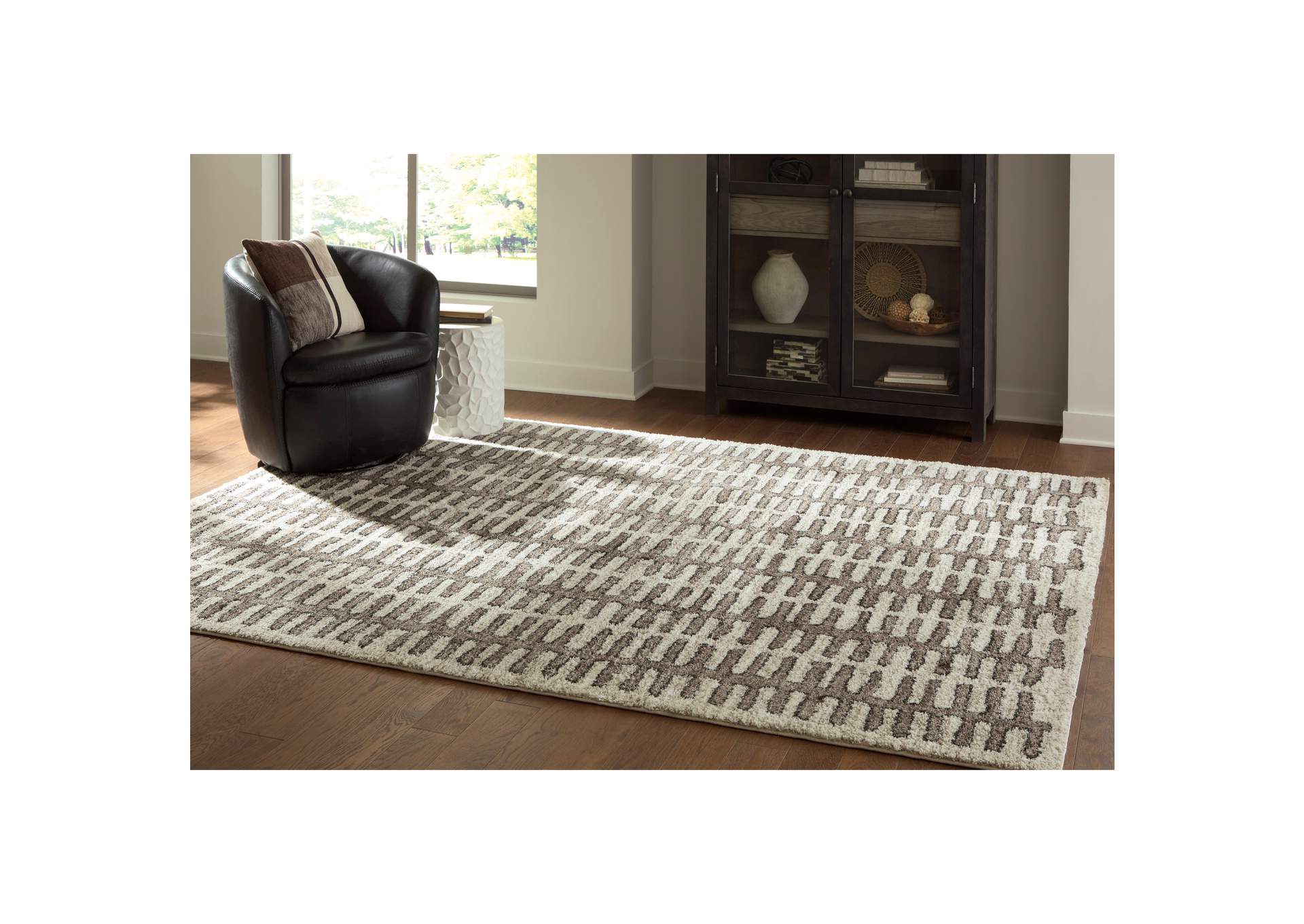 Cartlett Large Rug image 2