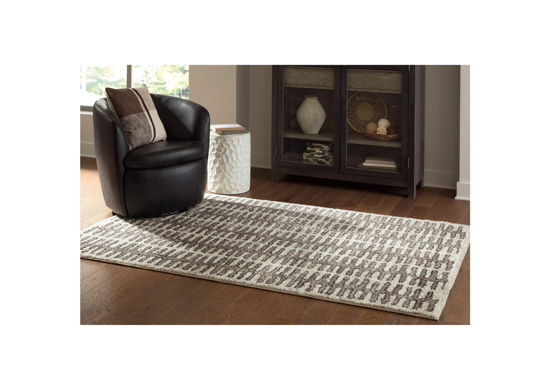 Cartlett Medium Rug image 2