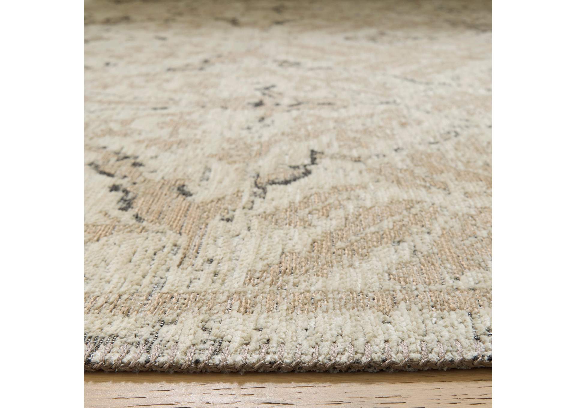 Audville Medium Rug image 4