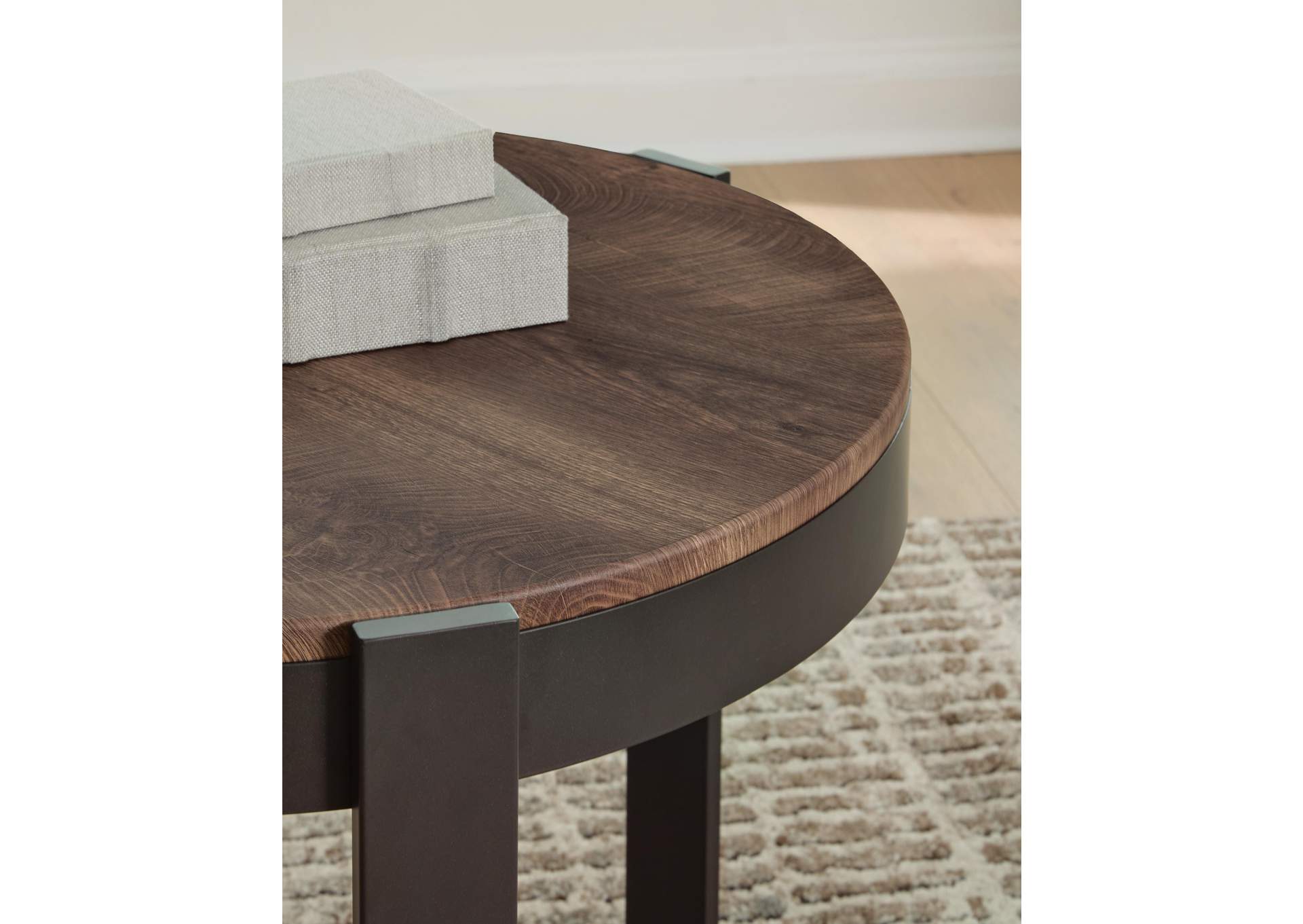 Horizon Hills Table (Set of 3) image 4