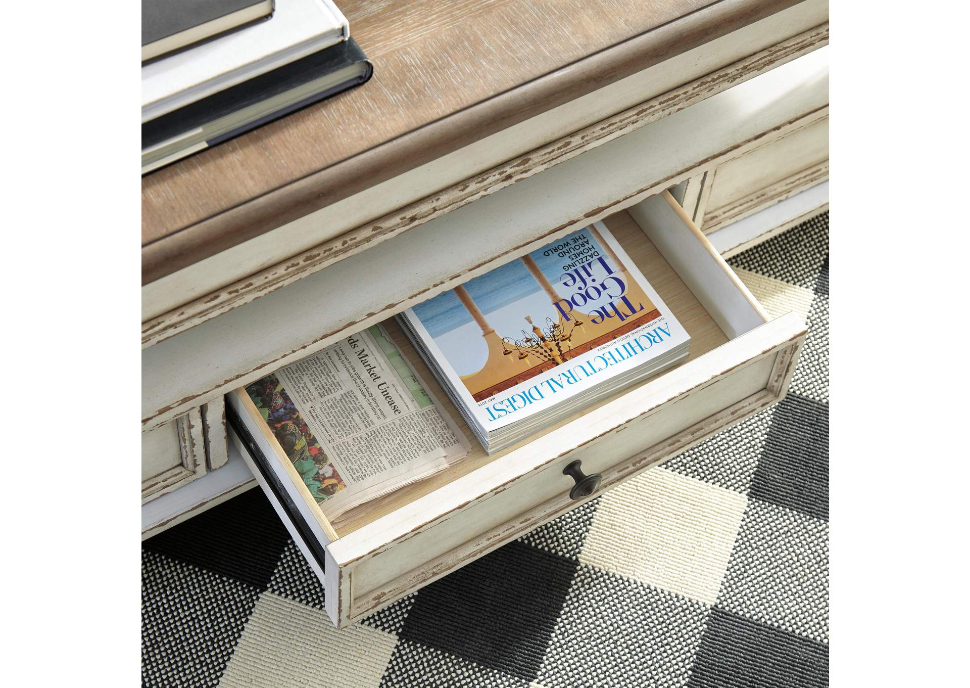 Realyn Coffee Table with Lift Top image 9