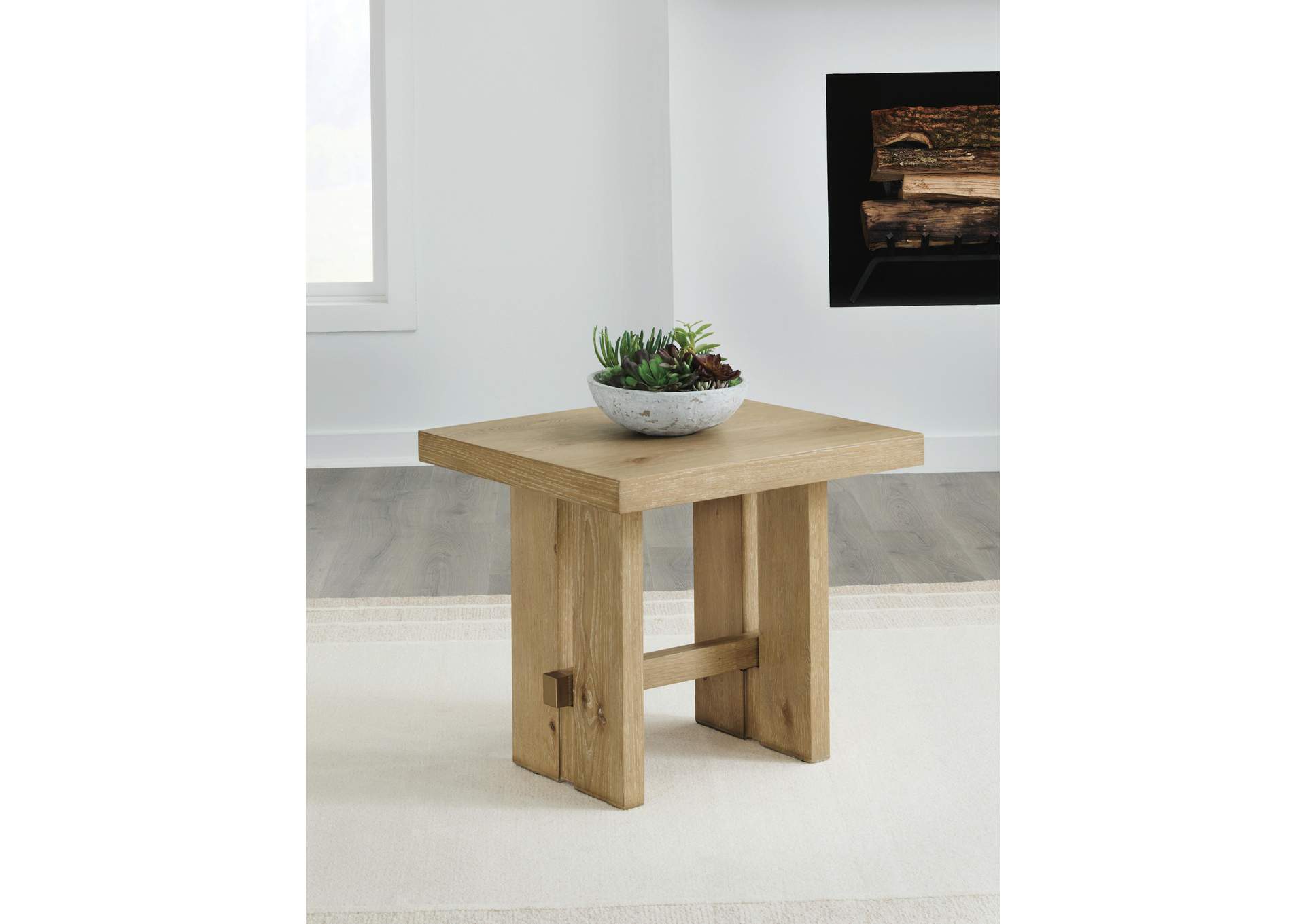 Crendlin End Table image 2