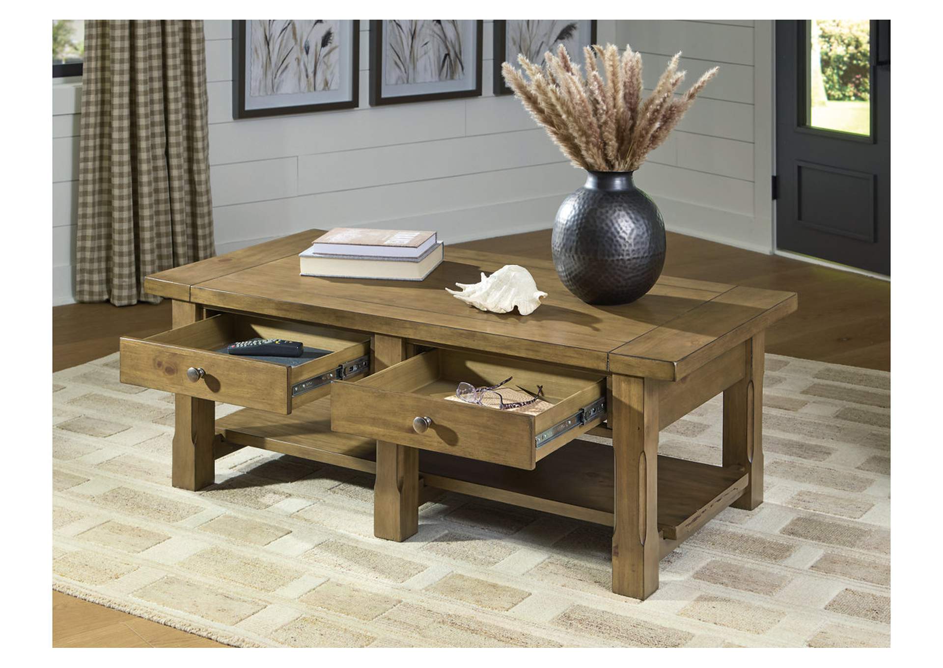 Vandenmore Coffee Table image 6