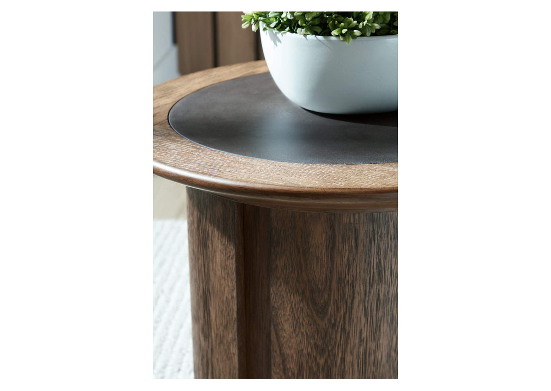 Dontayne End Table image 5