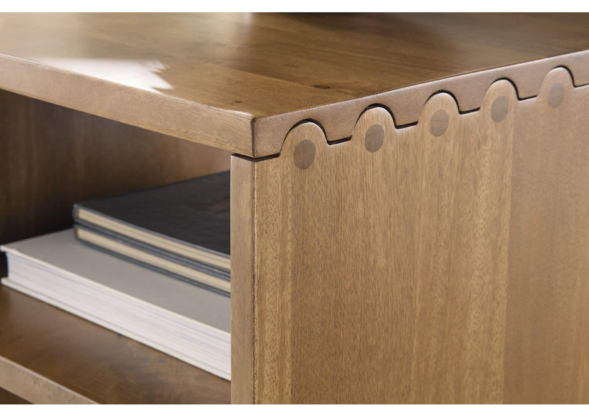 Ella Grove End Table image 5