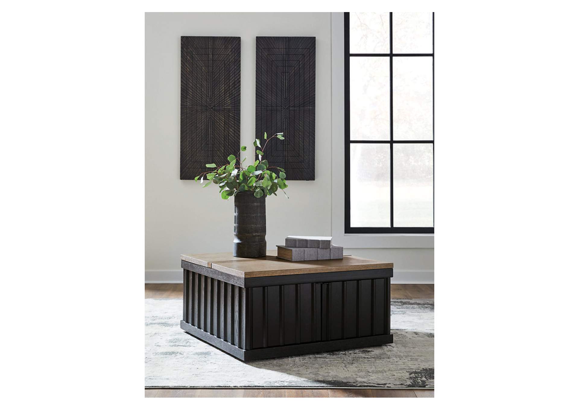 Rylandyn Lift-Top Coffee Table image 2