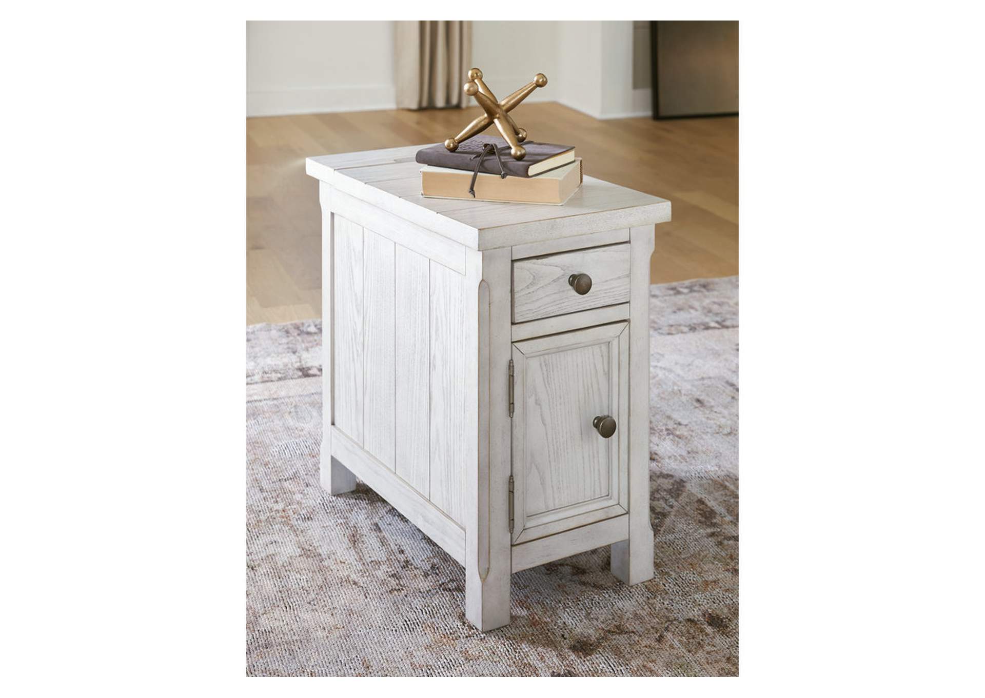 Robbinsdale Chairside End Table image 2