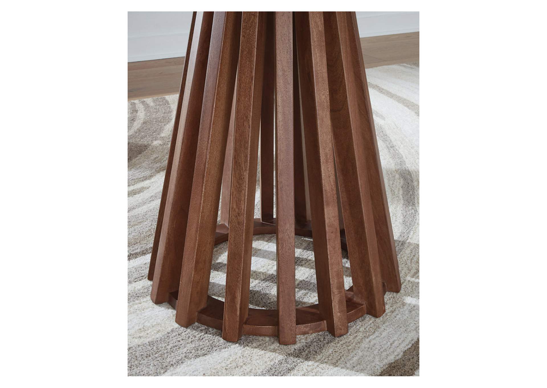 Kallari End Table image 2