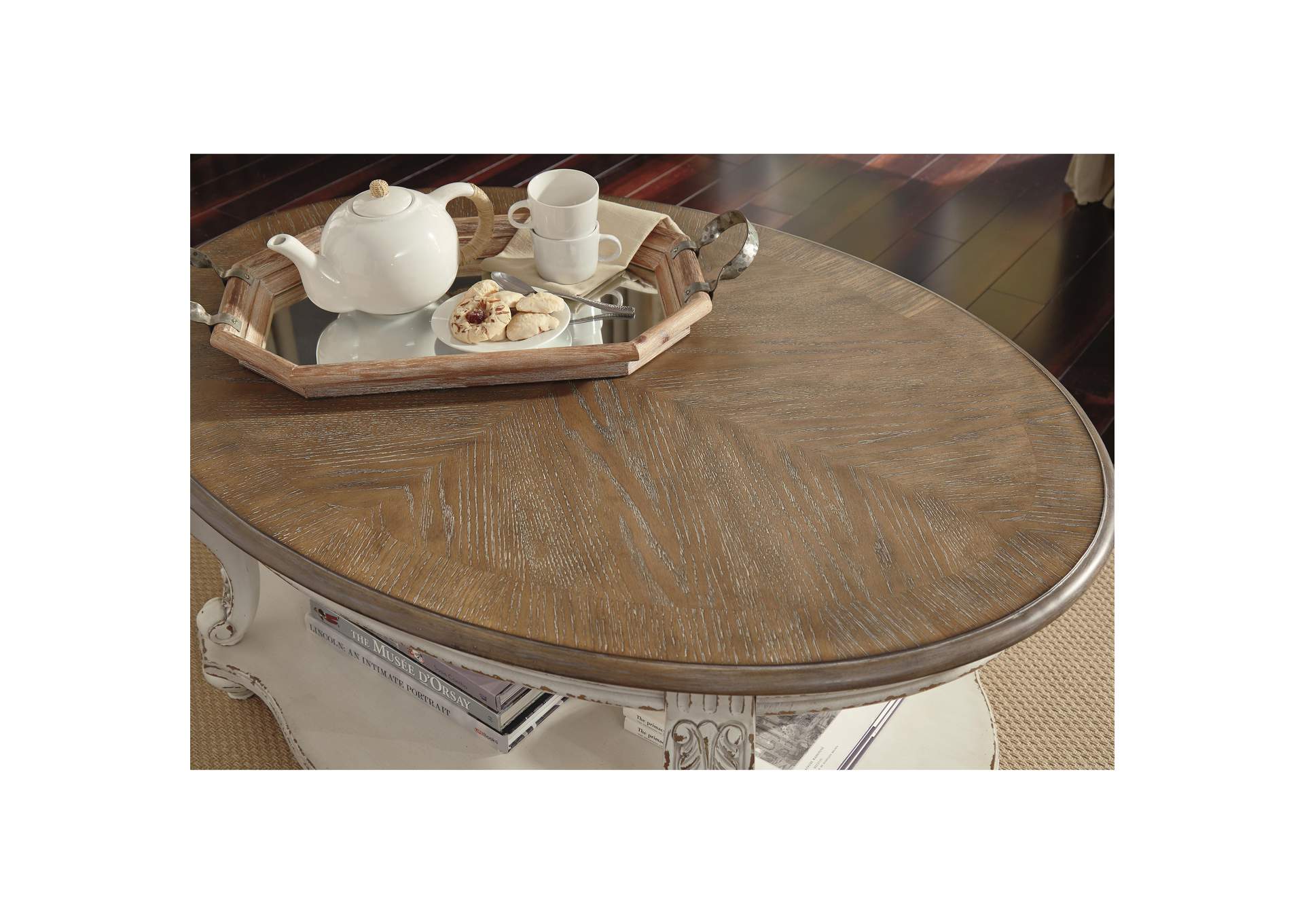 Realyn Coffee Table image 9